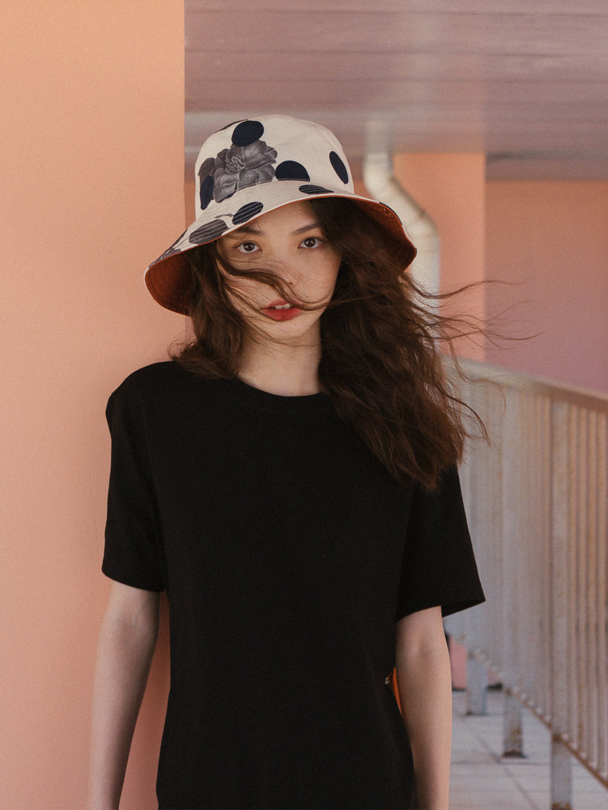 "Noir Floral" Reversible Bucket Hat - Black - LOST PATTERN Hats