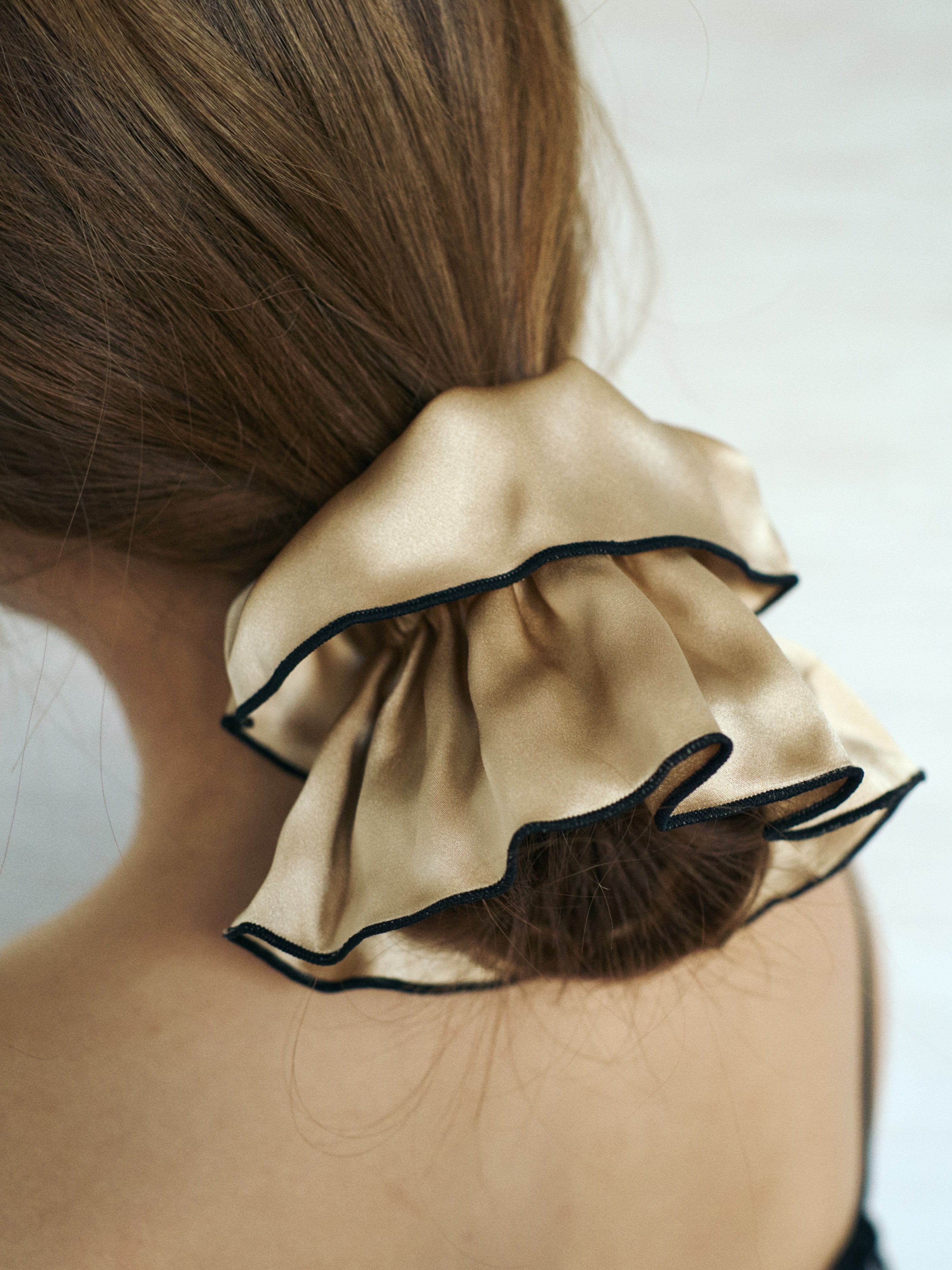 "Maxi Flower" Double-Layer Oversized Silk Scrunchie - Tan - Tan - LOST PATTERN Scrunchie