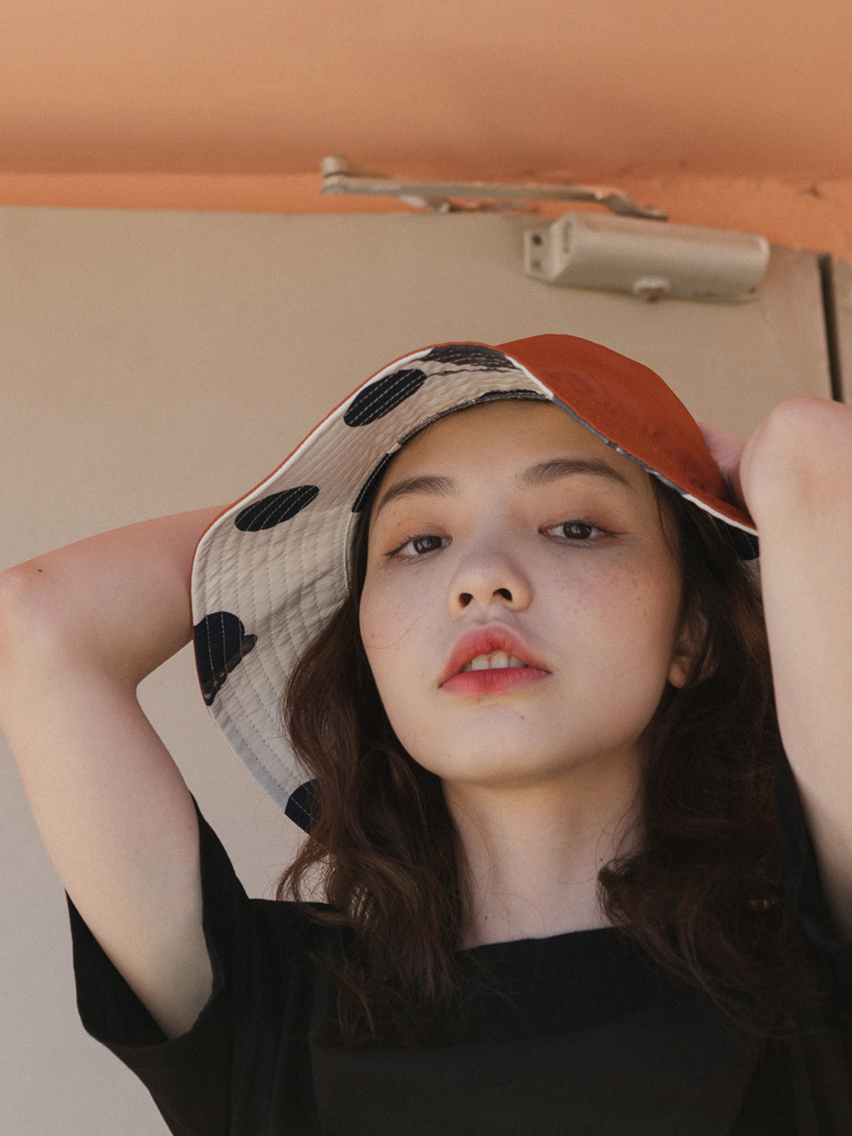 "Noir Floral" Reversible Bucket Hat - Black - LOST PATTERN Hats