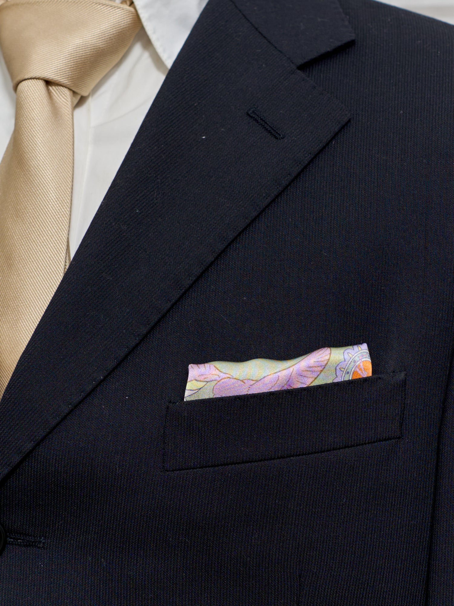 "Los Amores de Frida" Silk Pocket Square - Pastel - Pastel - LOST PATTERN Silk Pocket Square