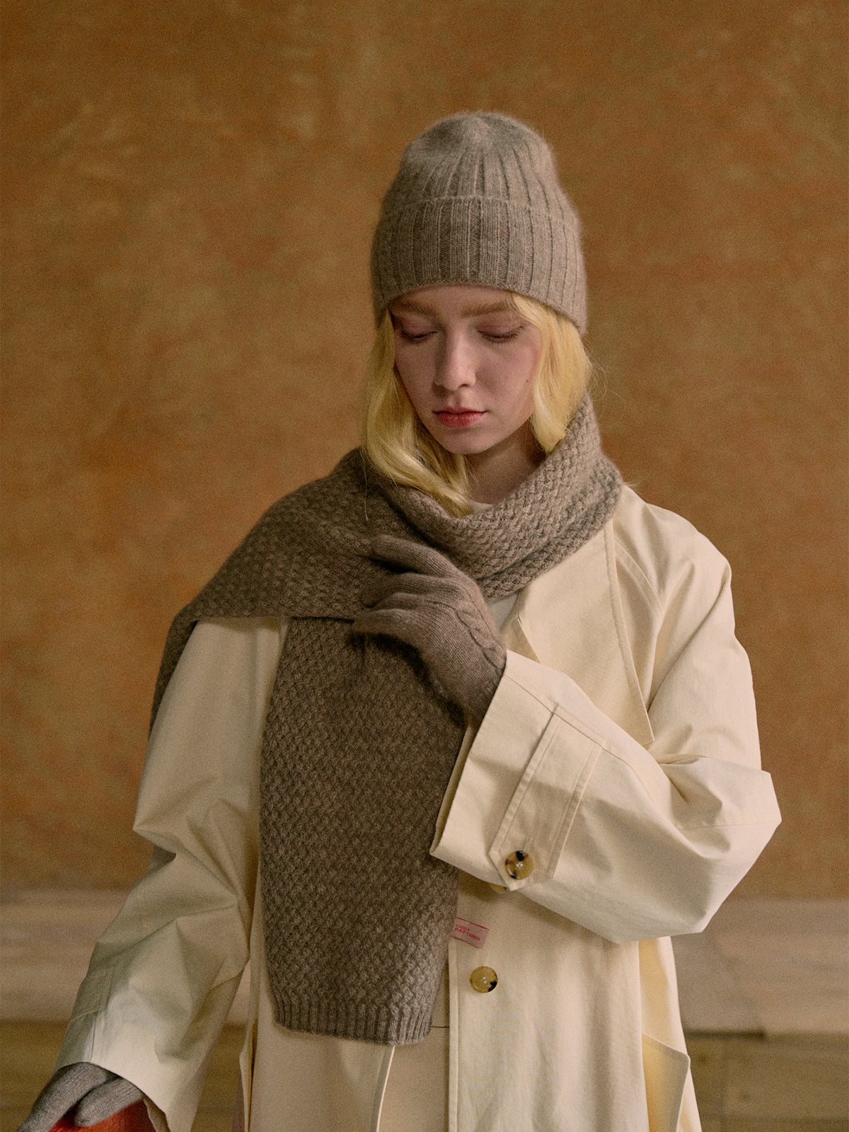 "Warmth Whisper" Cashmere Scarf & Beanie Hat Gift Set - Steel Grey - Steel Grey - LOST PATTERN Cashmere