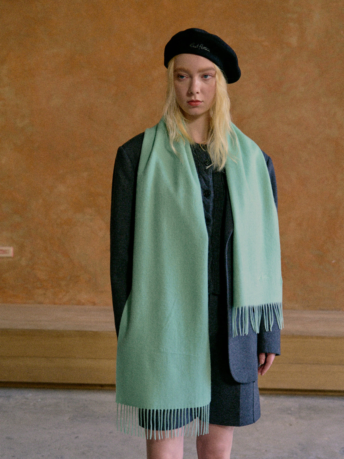 "Lost in Warmth" Classic Cashmere Scarf - Green - Green - LOST PATTERN Cashmere