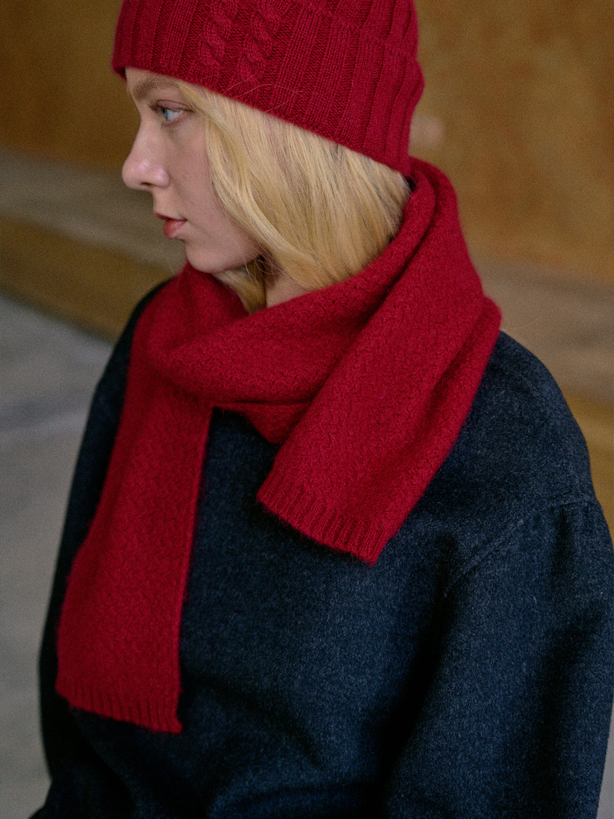 "Warmth Whisper" Cashmere Scarf & Beanie Hat Gift Set - Red - Red - LOST PATTERN Cashmere