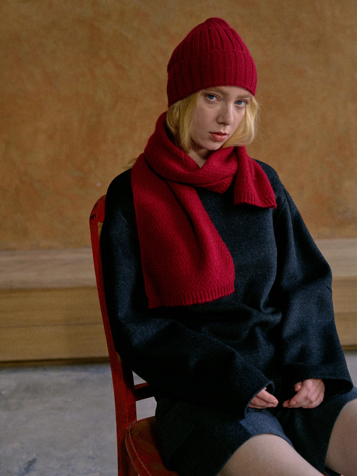 "Warmth Whisper" Cashmere Scarf & Beanie Hat Gift Set - Red - Red - LOST PATTERN Cashmere