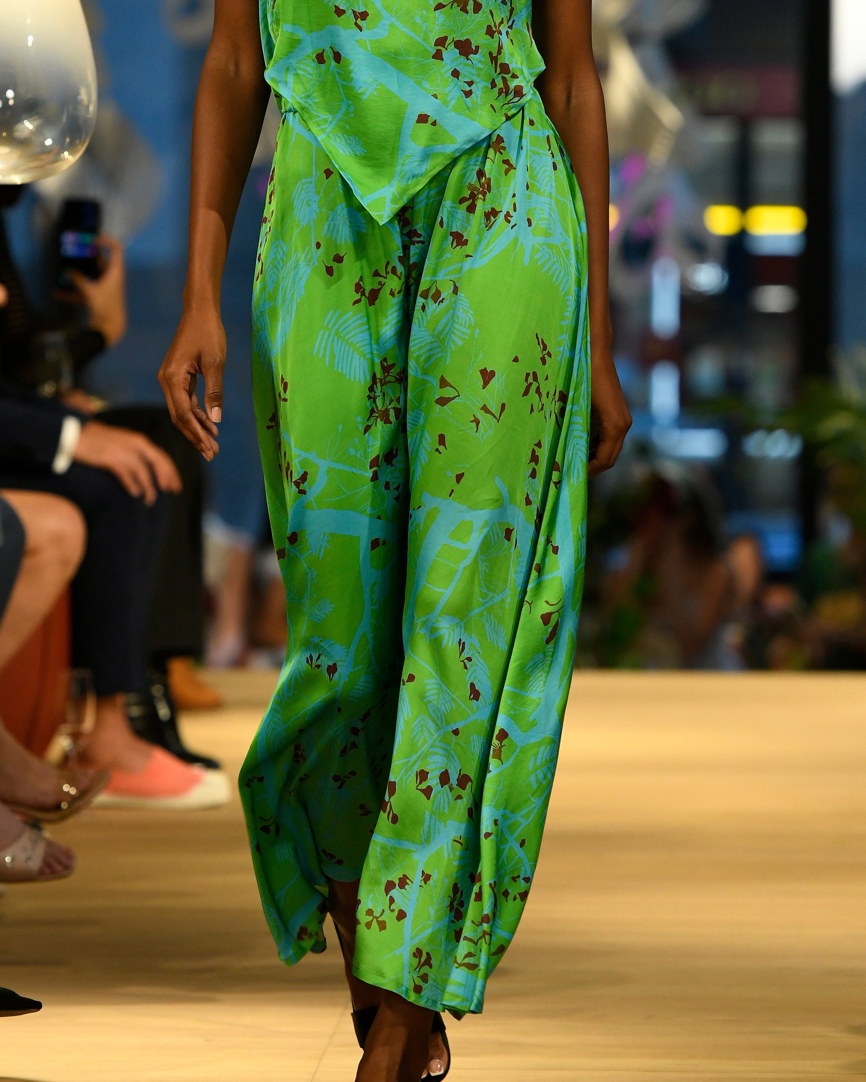 "Coco Dream" Satin Midi Skirt - Green - S - LOST PATTERN Skirt