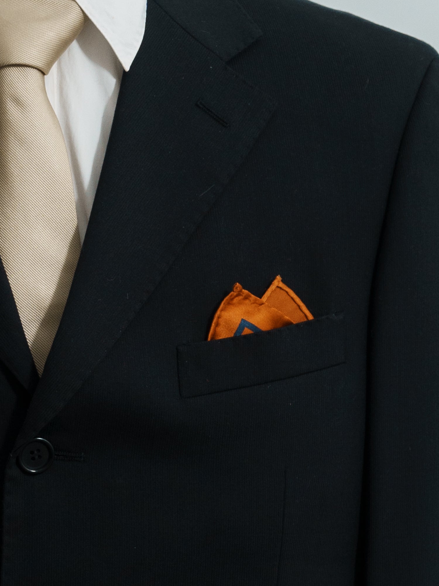 "Noir Floral" Silk Pocket Square - Caramel - LOST PATTERN Silk Pocket Square