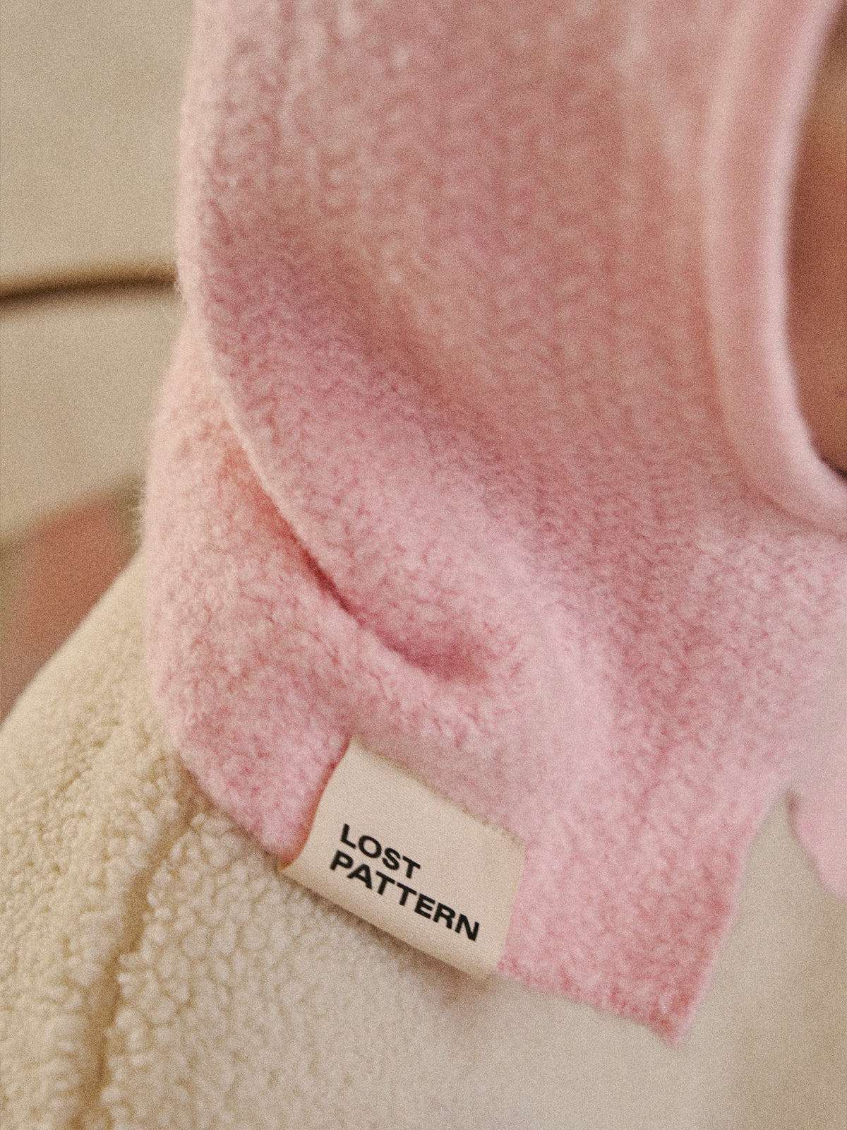 "L'Embrace" Balaclava - Strawberry Pink - Strawberry Pink - LOST PATTERN Cashmere