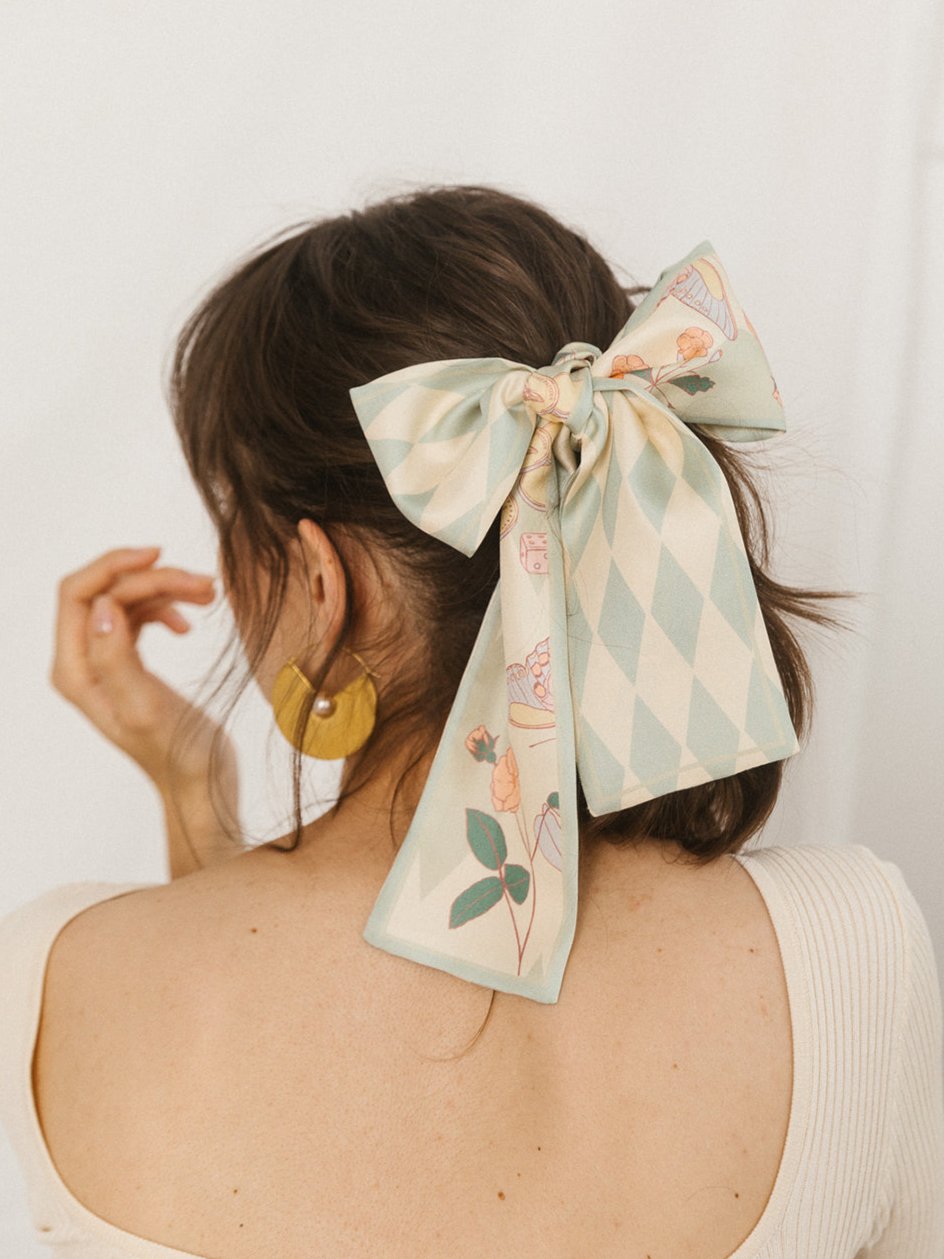 "Wonderland" Silk Twill Neck Bow - Pastel Green