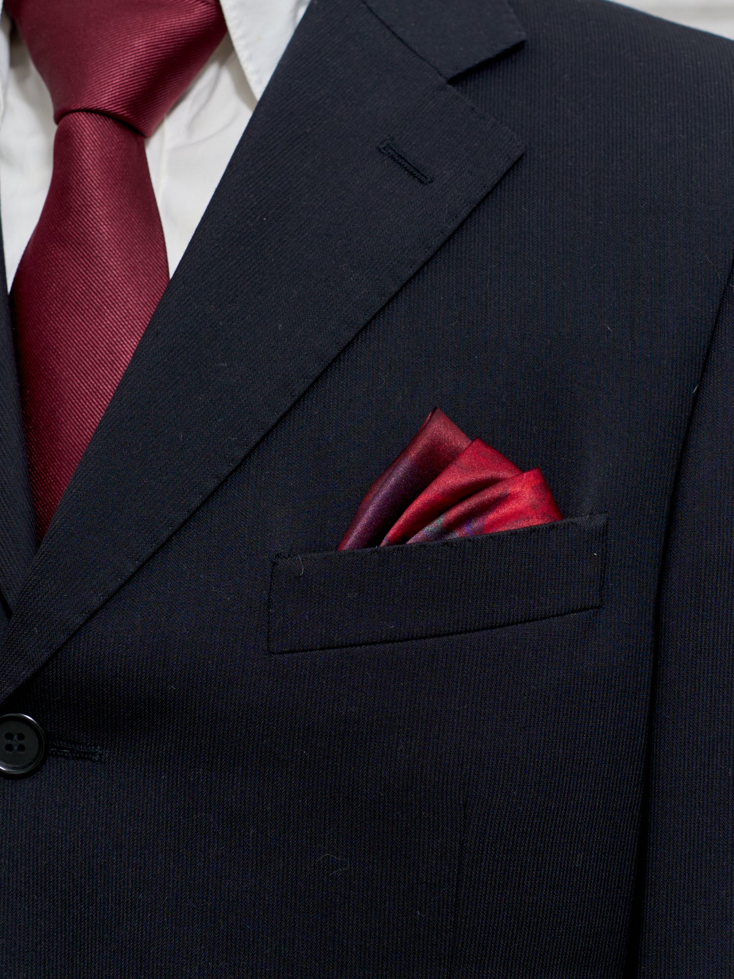 "La Rosa" Silk Pocket Square - Black and Red - LOST PATTERN Silk Pocket Square