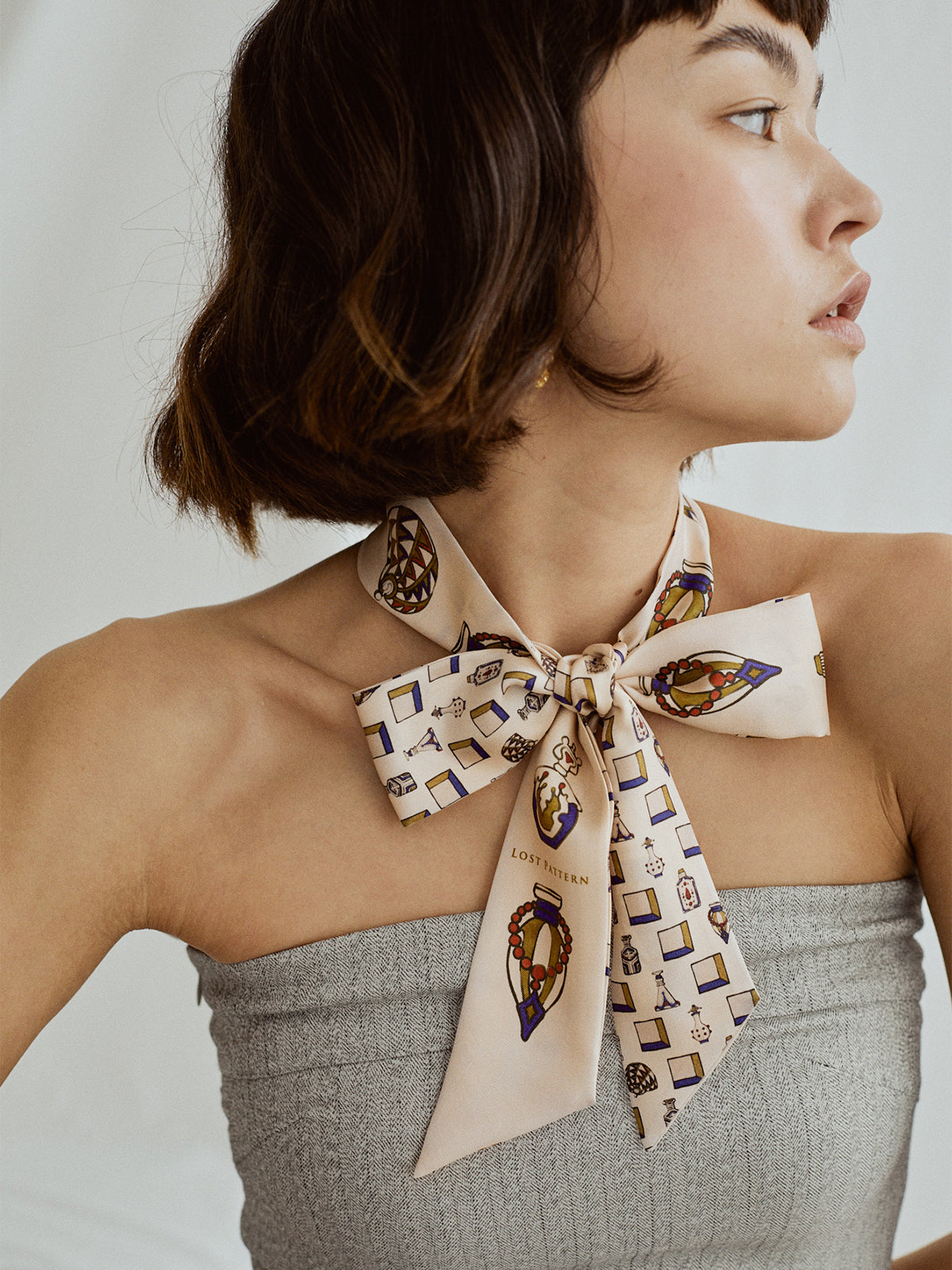 "Amora" Silk Twill Skinny Scarf - Champagne