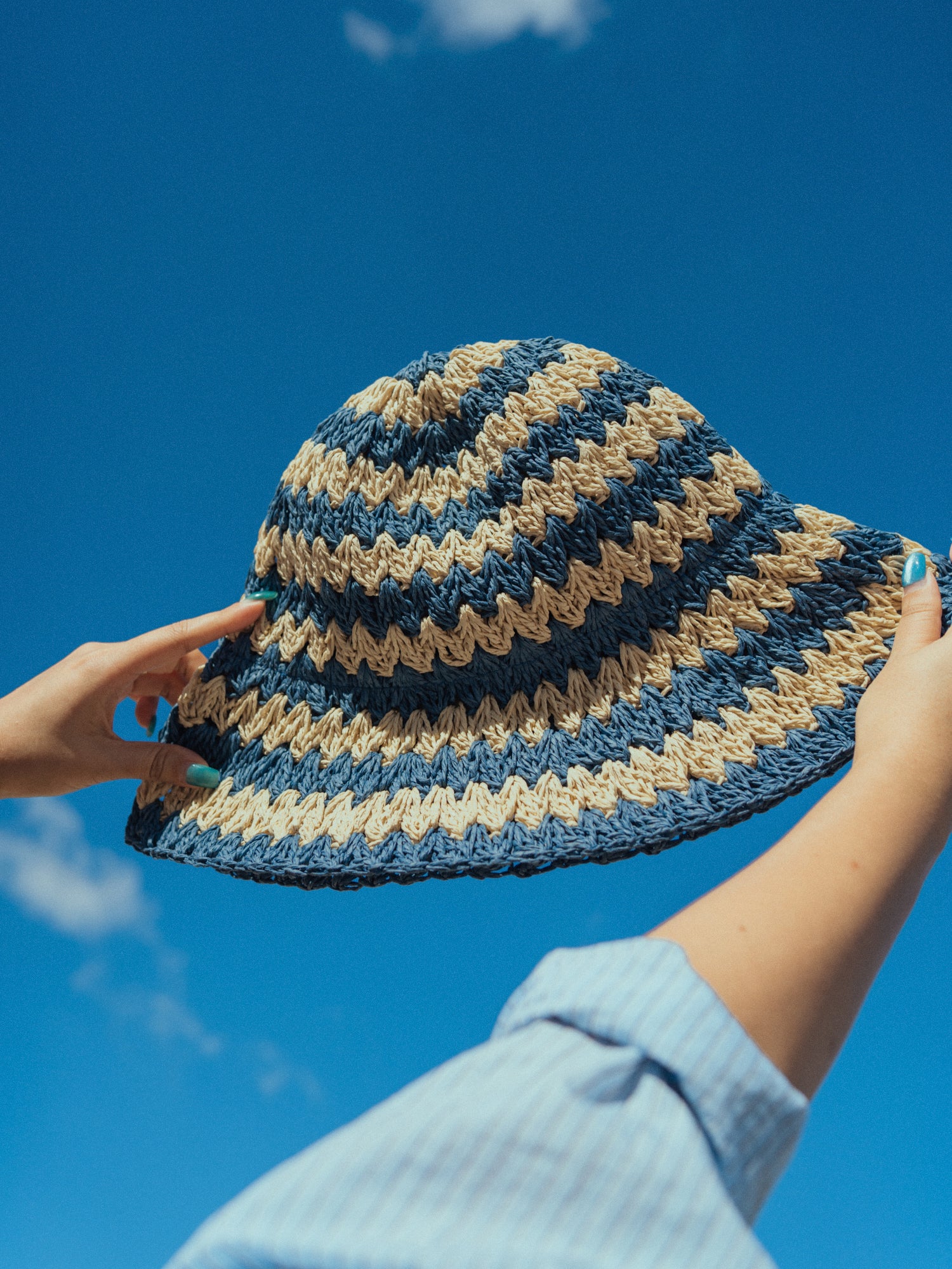 "Linea" Packable Straw Hat - Blue
