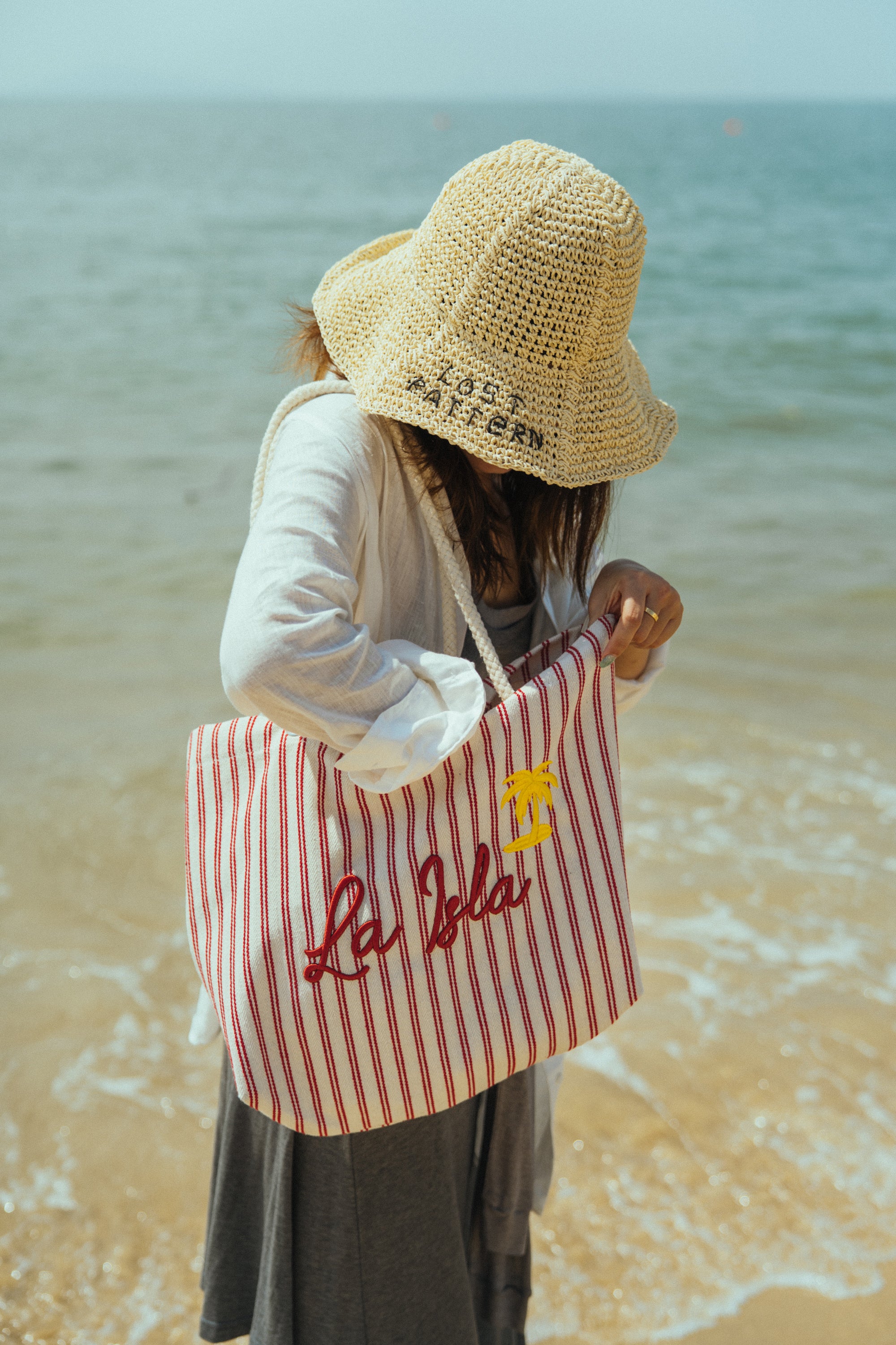 "La Isla" Large Canvas Tote Bag - Red