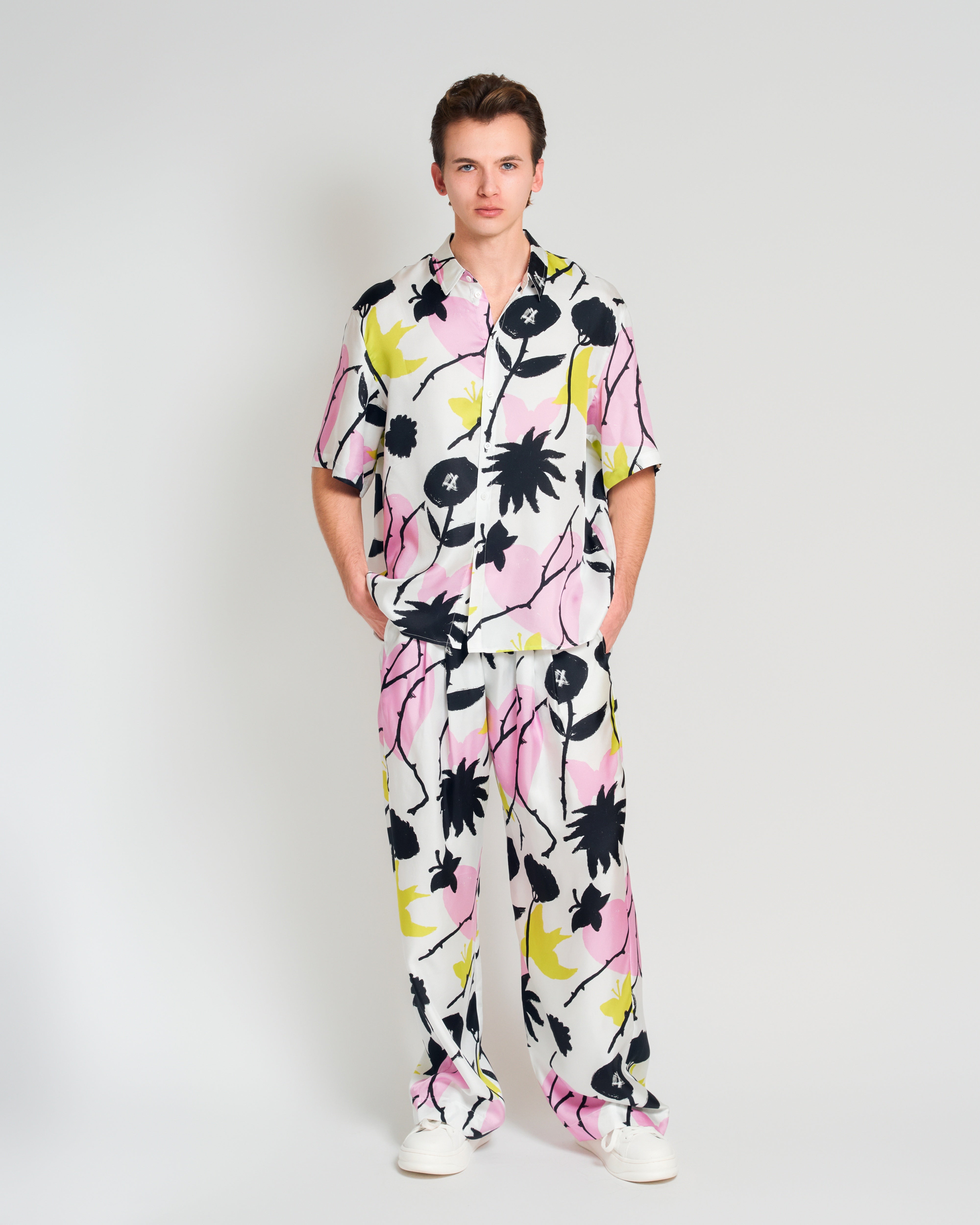 "Frida's Dream" Oversized Silk Hawaii Shirt - Pink & Black