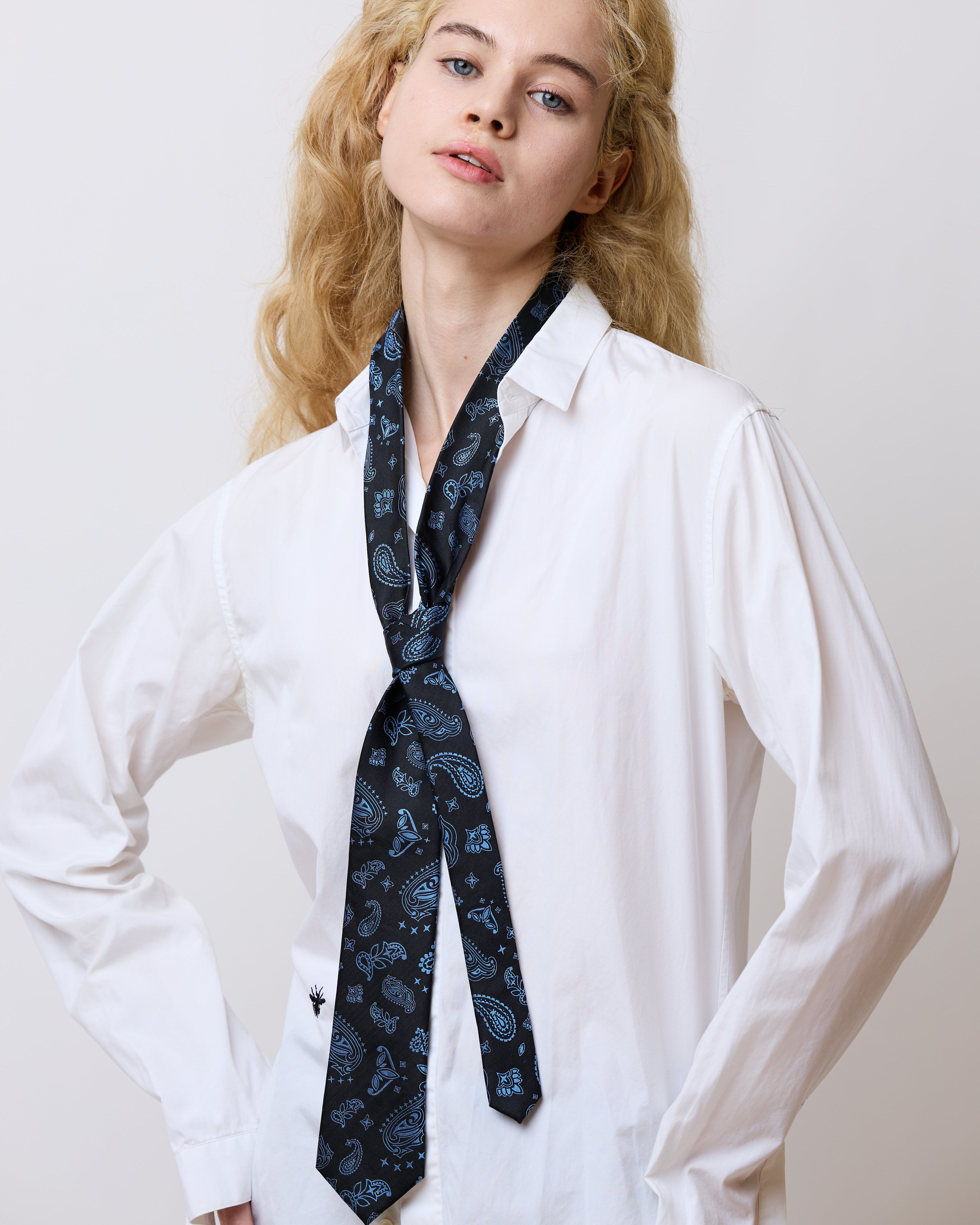 “Paisley" Silk Jacquard Tie - Midnight Blue