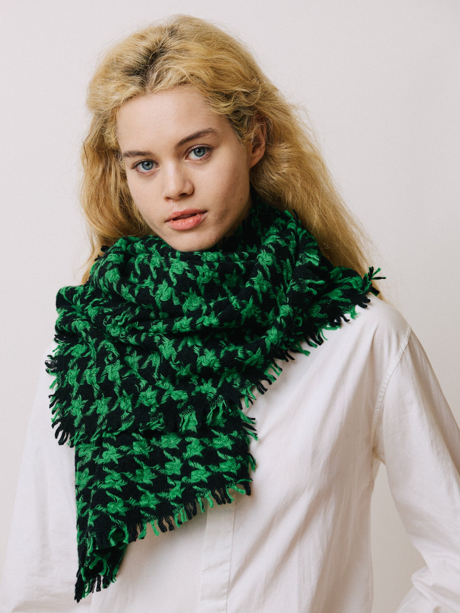 "Houndstooth" Cashmere Scarf - Forest Green