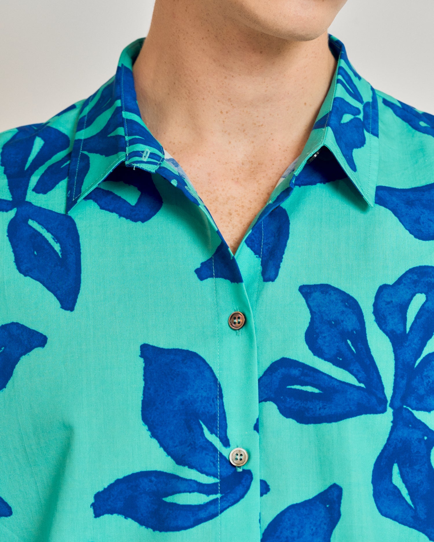 "Tropical Bliss" Oversized Hawaii Shirt - Ocean Blue