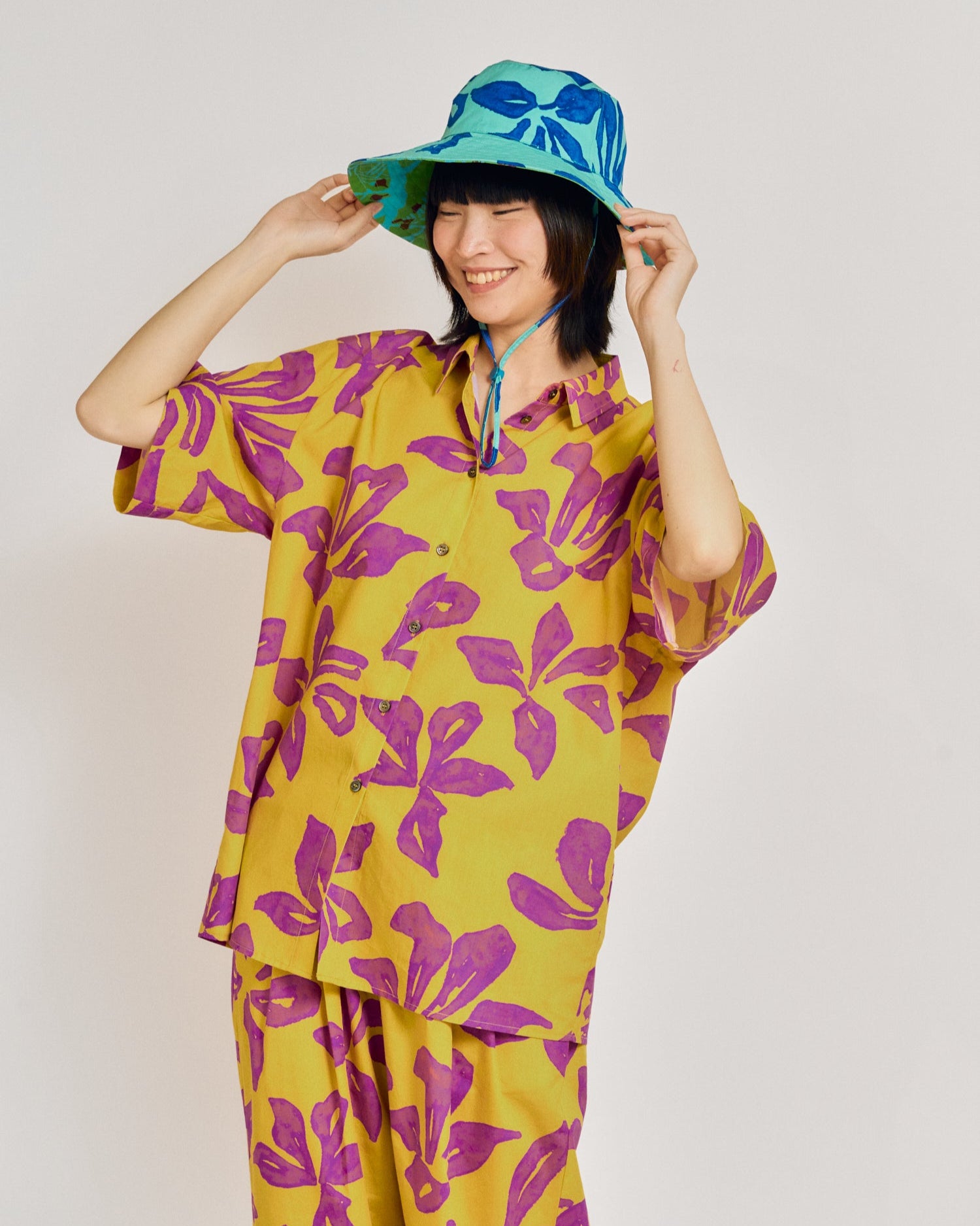 "Tropical Bliss" Reversible Sun Hat - Ocean Blue
