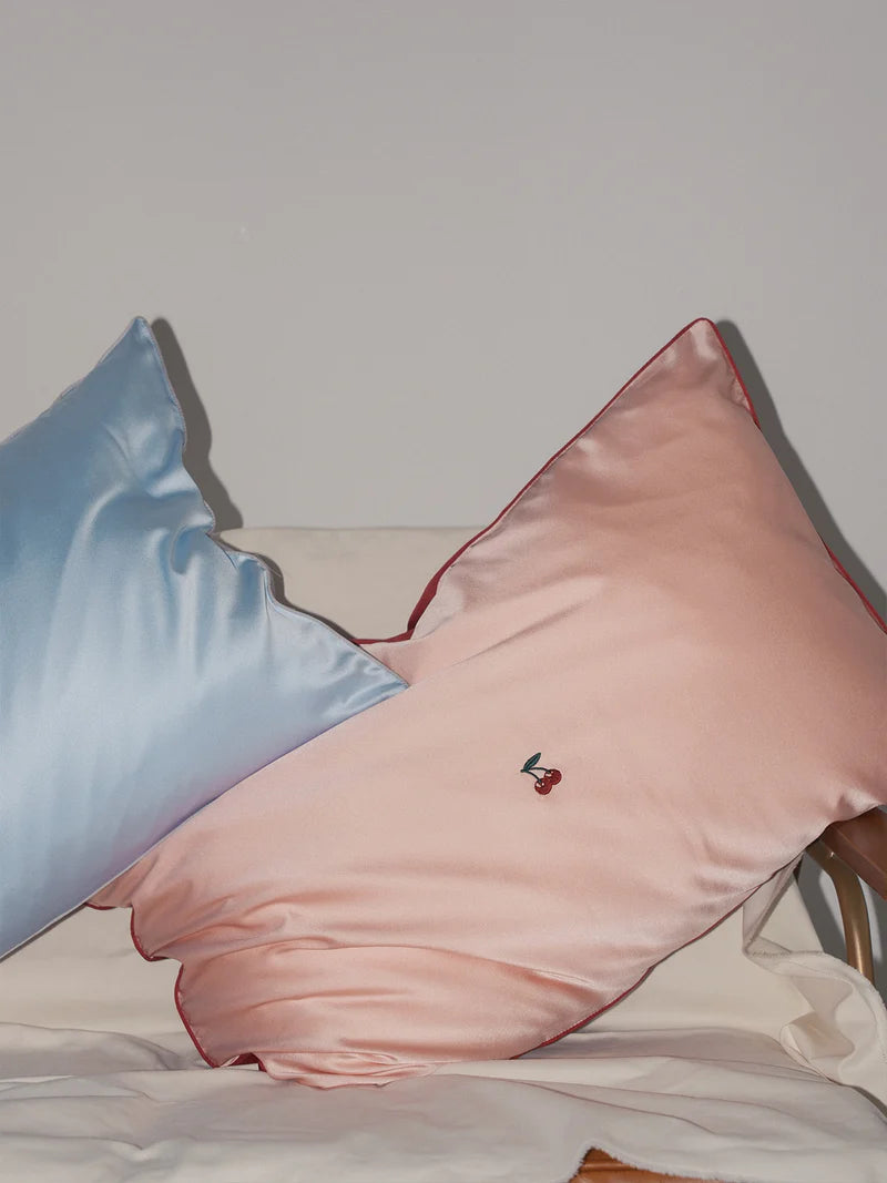 "Lost Cherries" 2-Piece Silk Pillowcase Gift Set