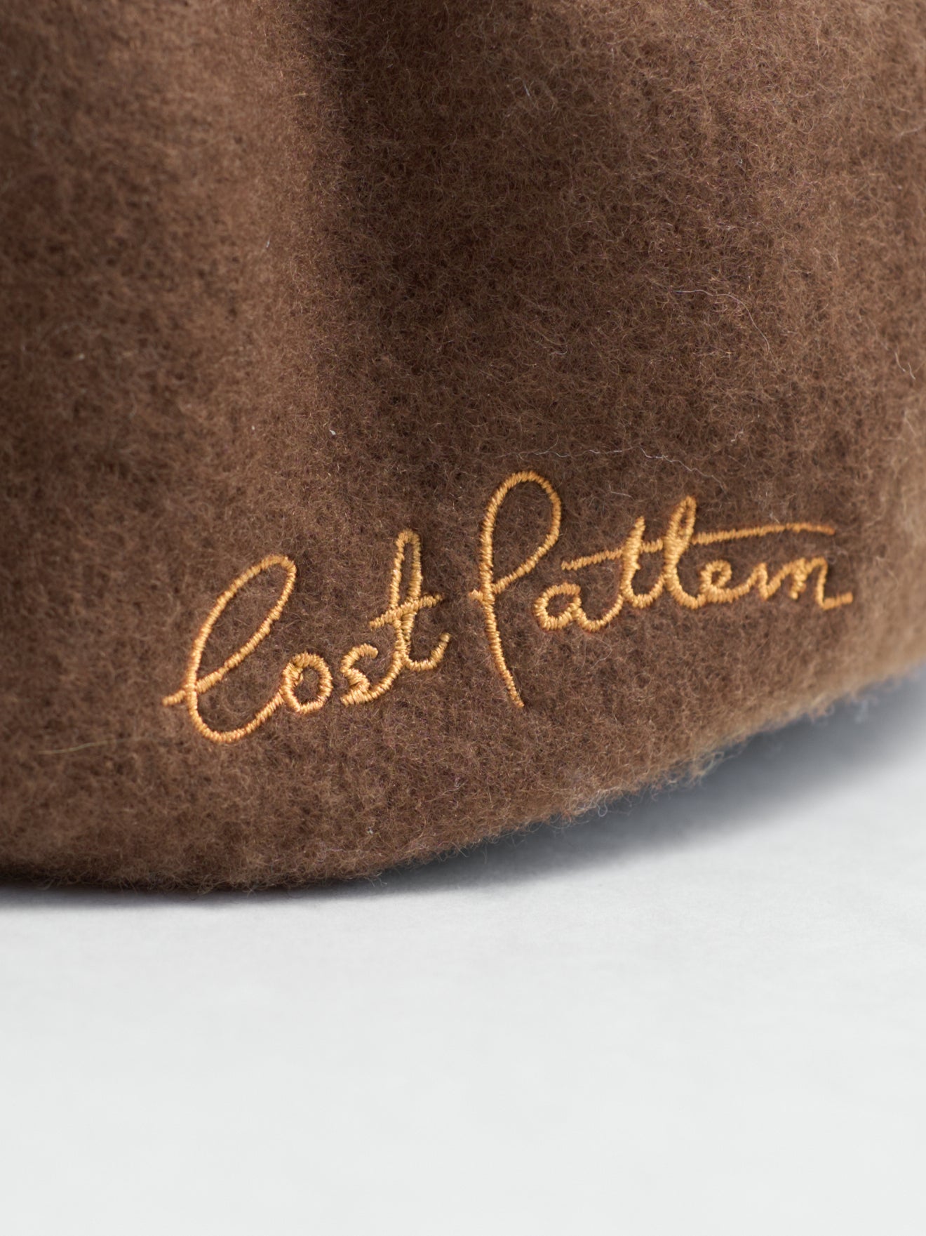 "Bon Chic" Wool Beret - Chestnut