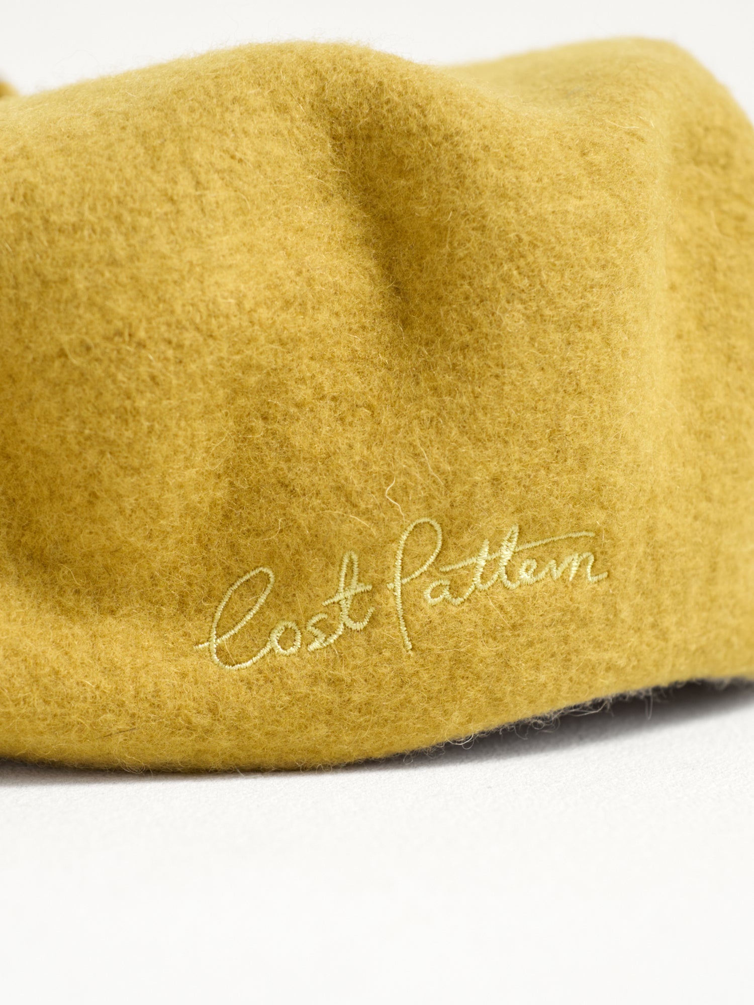 "Bon Chic" Wool Beret Hat - Ginger