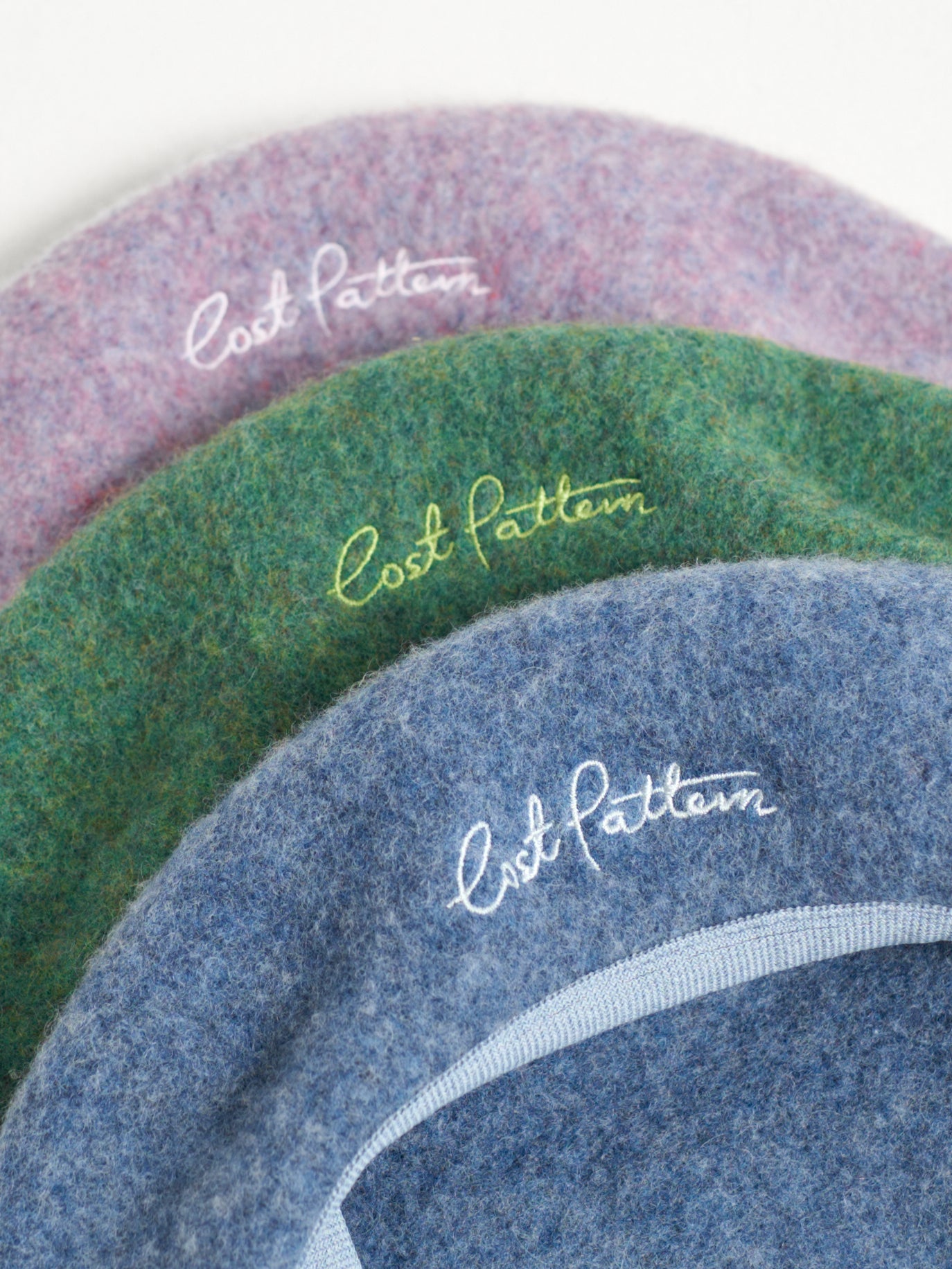 "Bon Chic" Wool Beret - Mauve