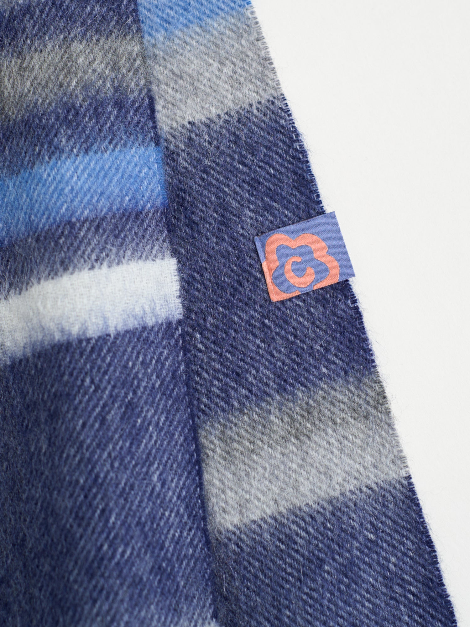 "Plaid" Cashmere Scarf - Dark Blue