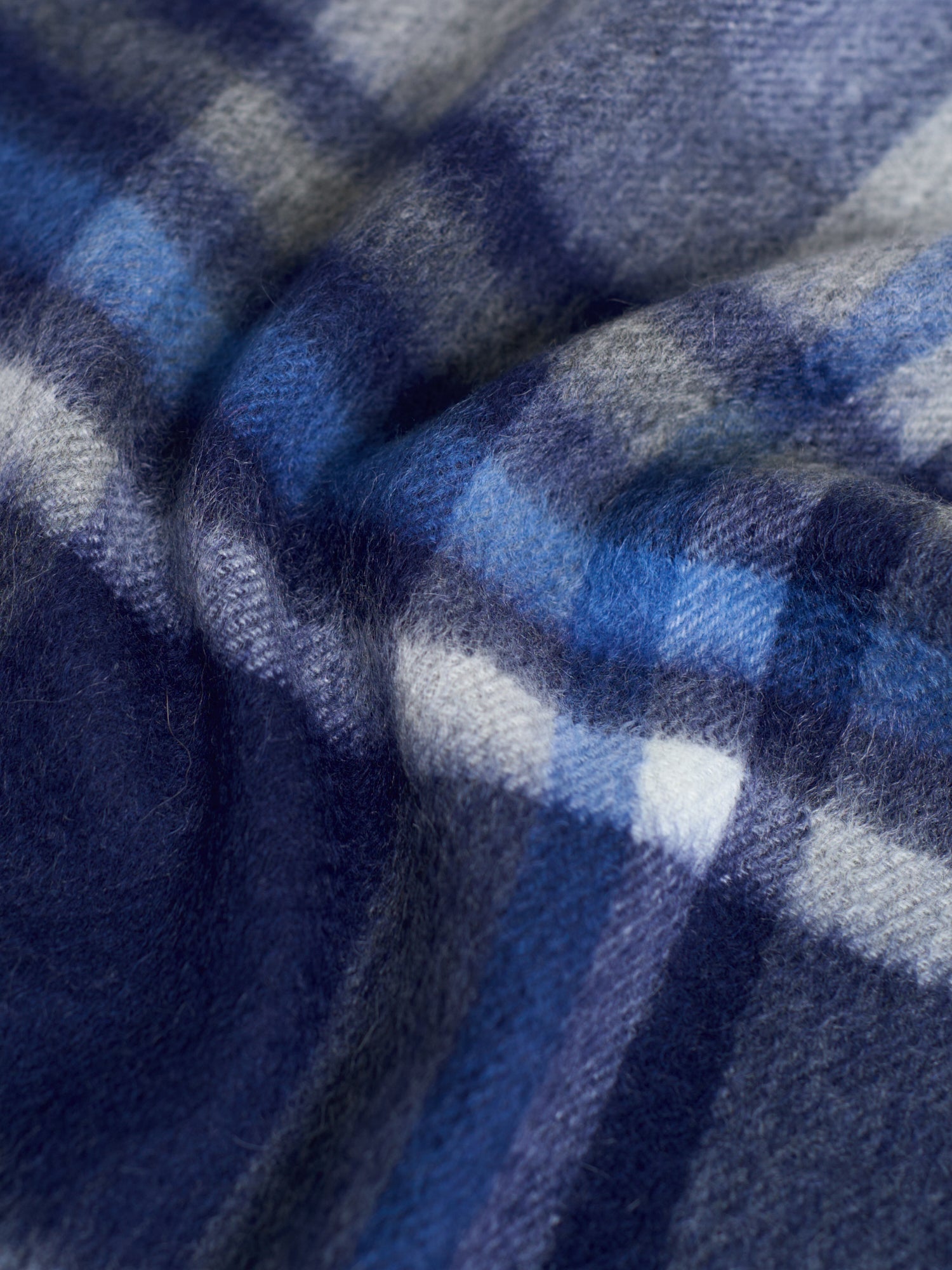 "Plaid" Cashmere Scarf - Dark Blue