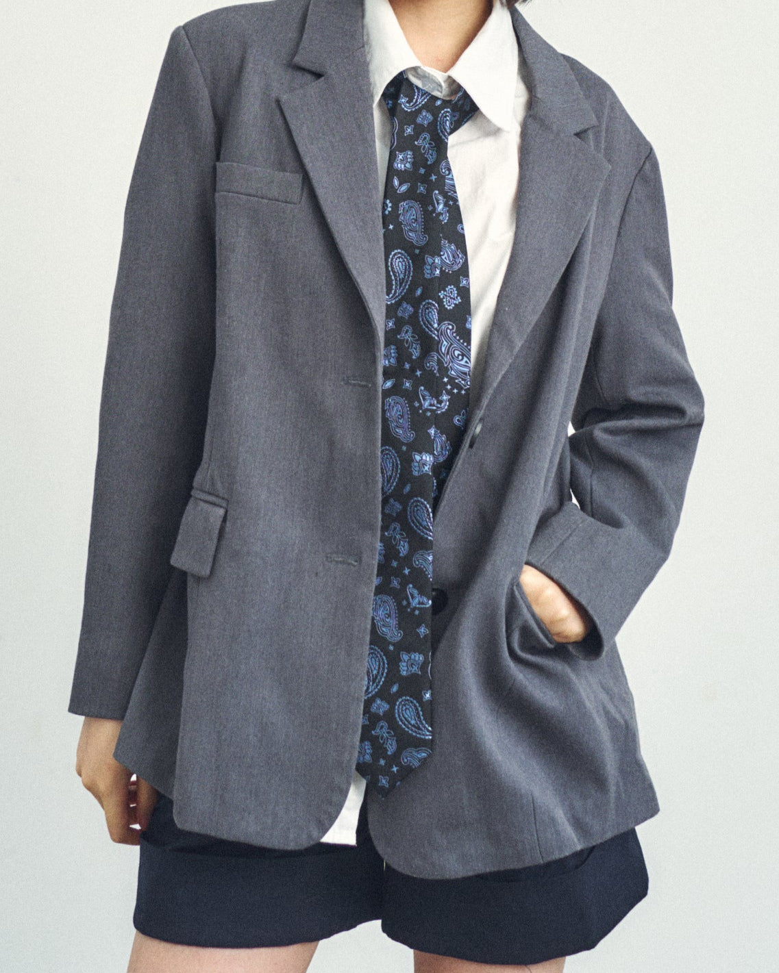 “Paisley" Silk Jacquard Tie - Midnight Blue