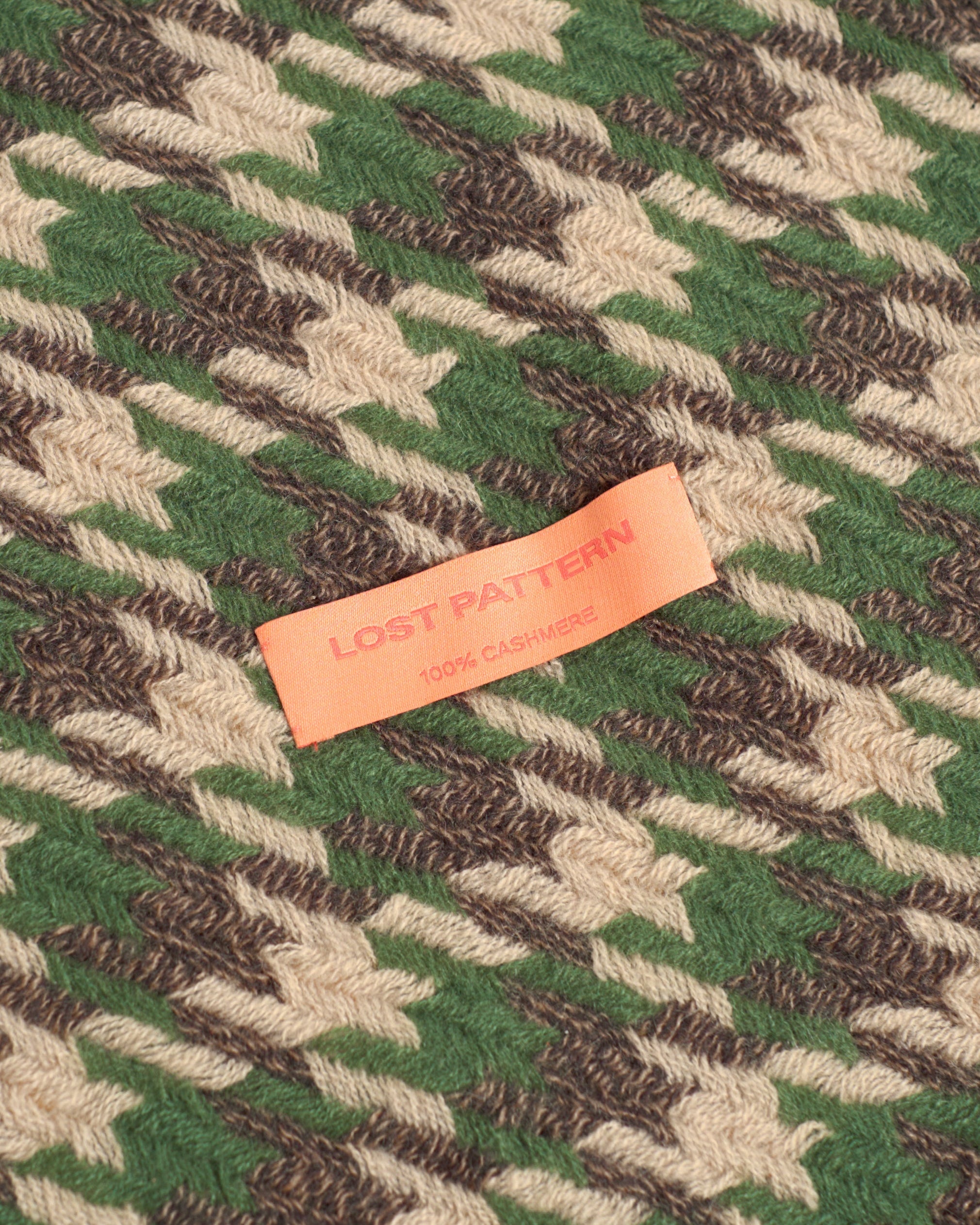 "Houndstooth" Cashmere Scarf - Matcha & Coffee