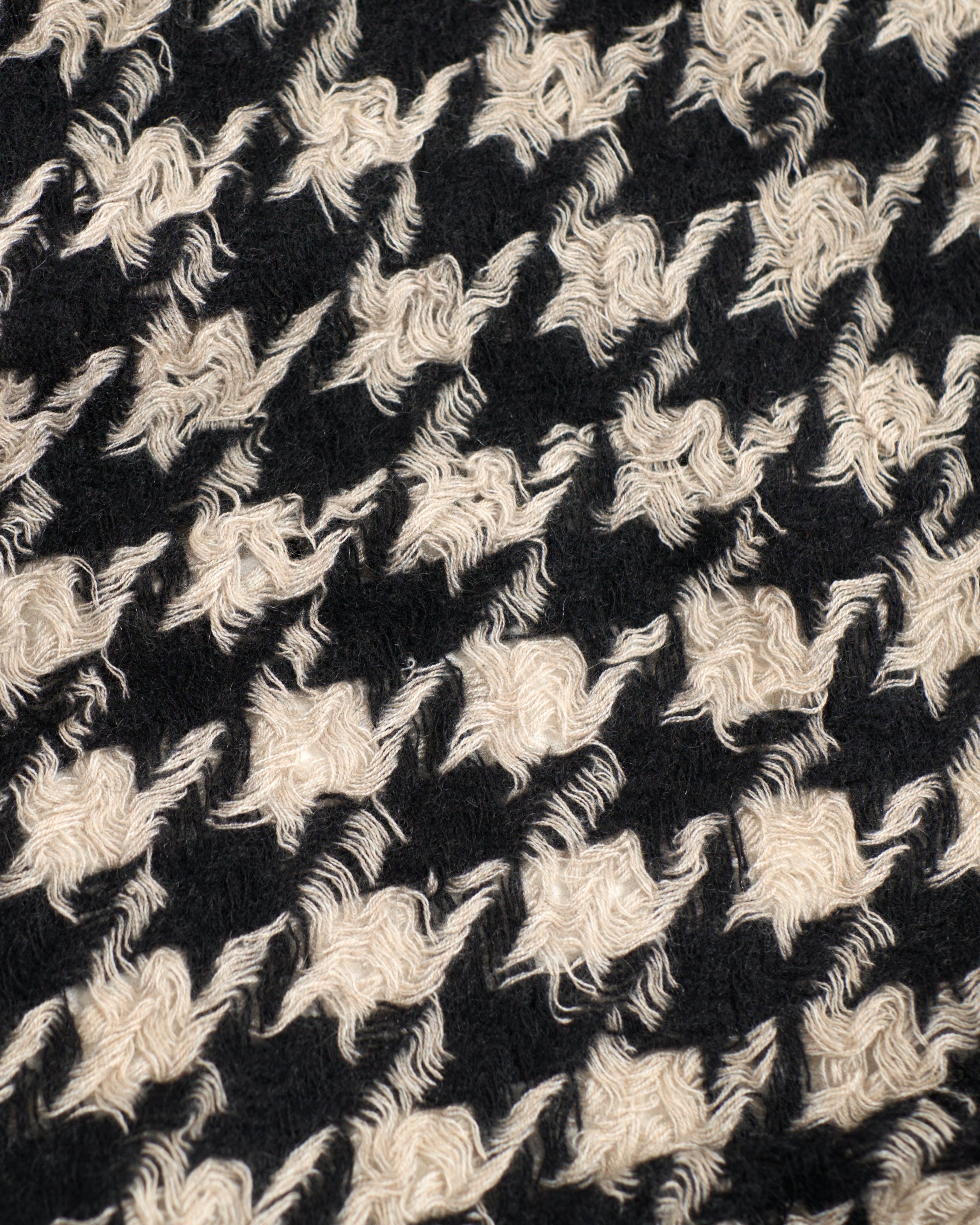 "Houndstooth" Cashmere Scarf - Khaki & Black