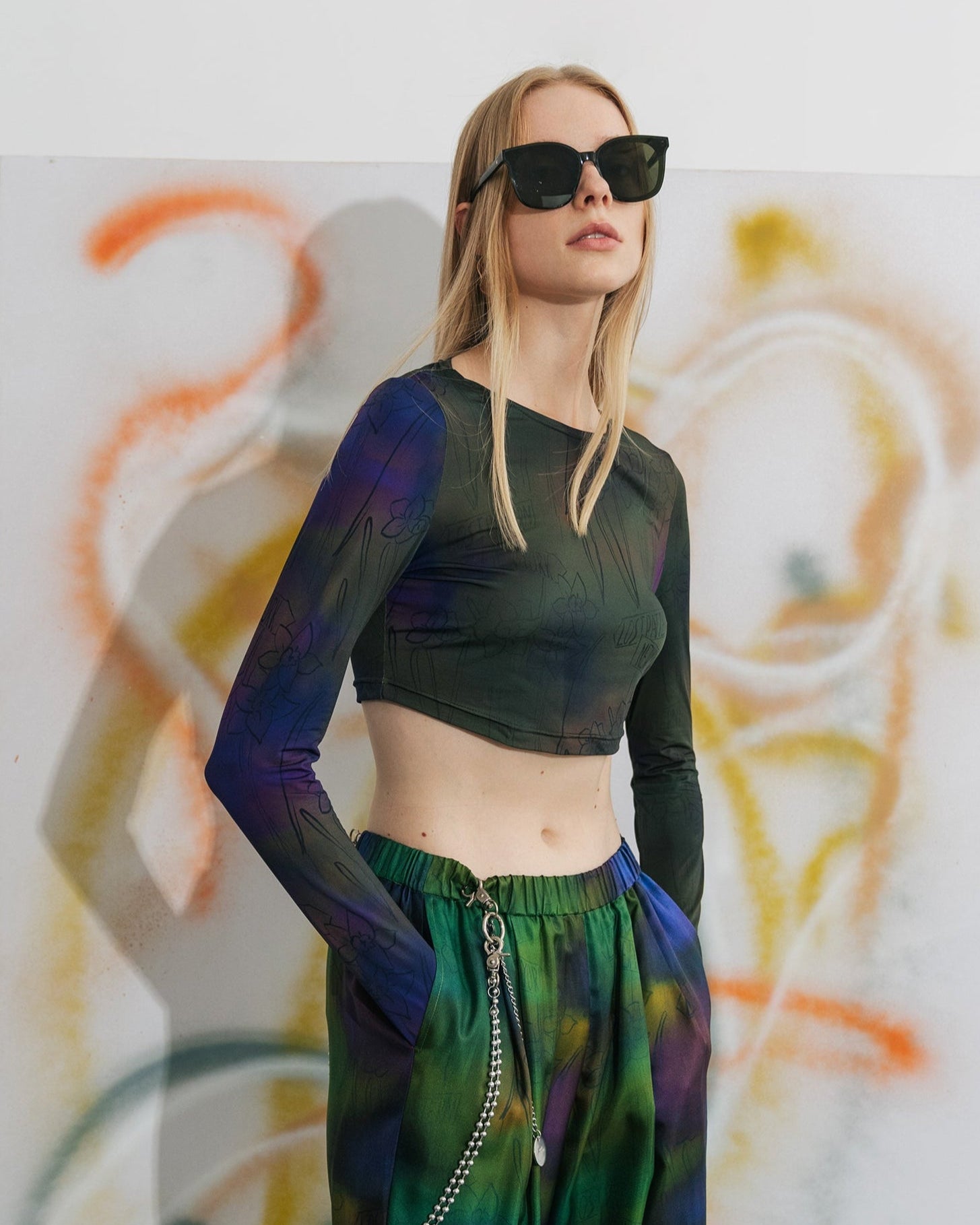"Brooklyn" Long Sleeve Crop Top - Green / S / 85% Nylon; 15% Spandex - LOST PATTERN TOP