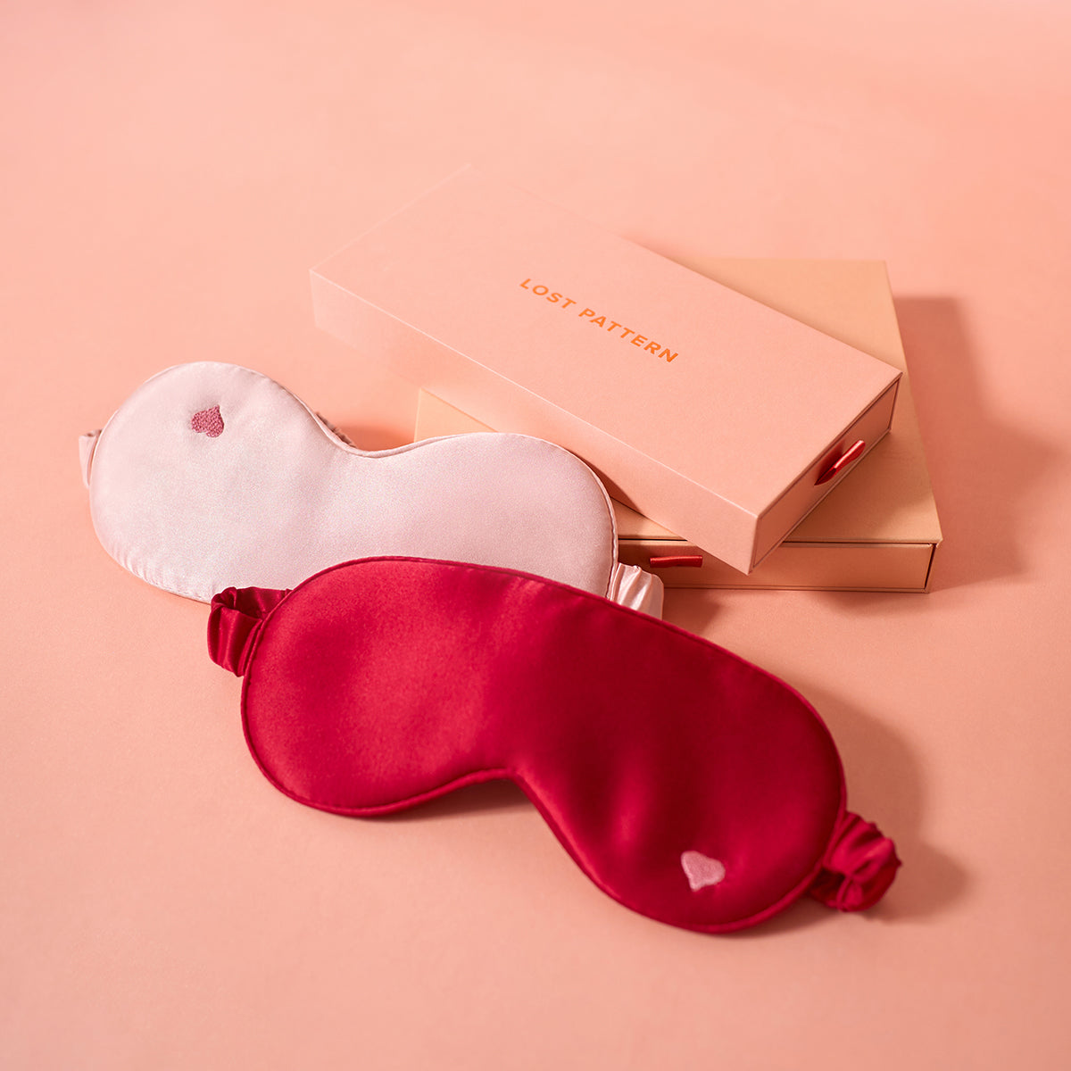 "Love Heart" Silk Sleep Eye Mask - Red - LOST PATTERN Eye Masks