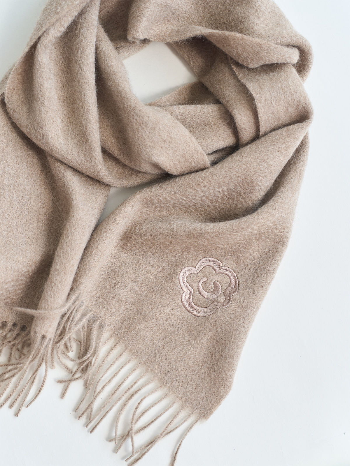 "Lost in Warmth" Classic Cashmere Scarf - Raw Cashmere - LOST PATTERN Cashmere