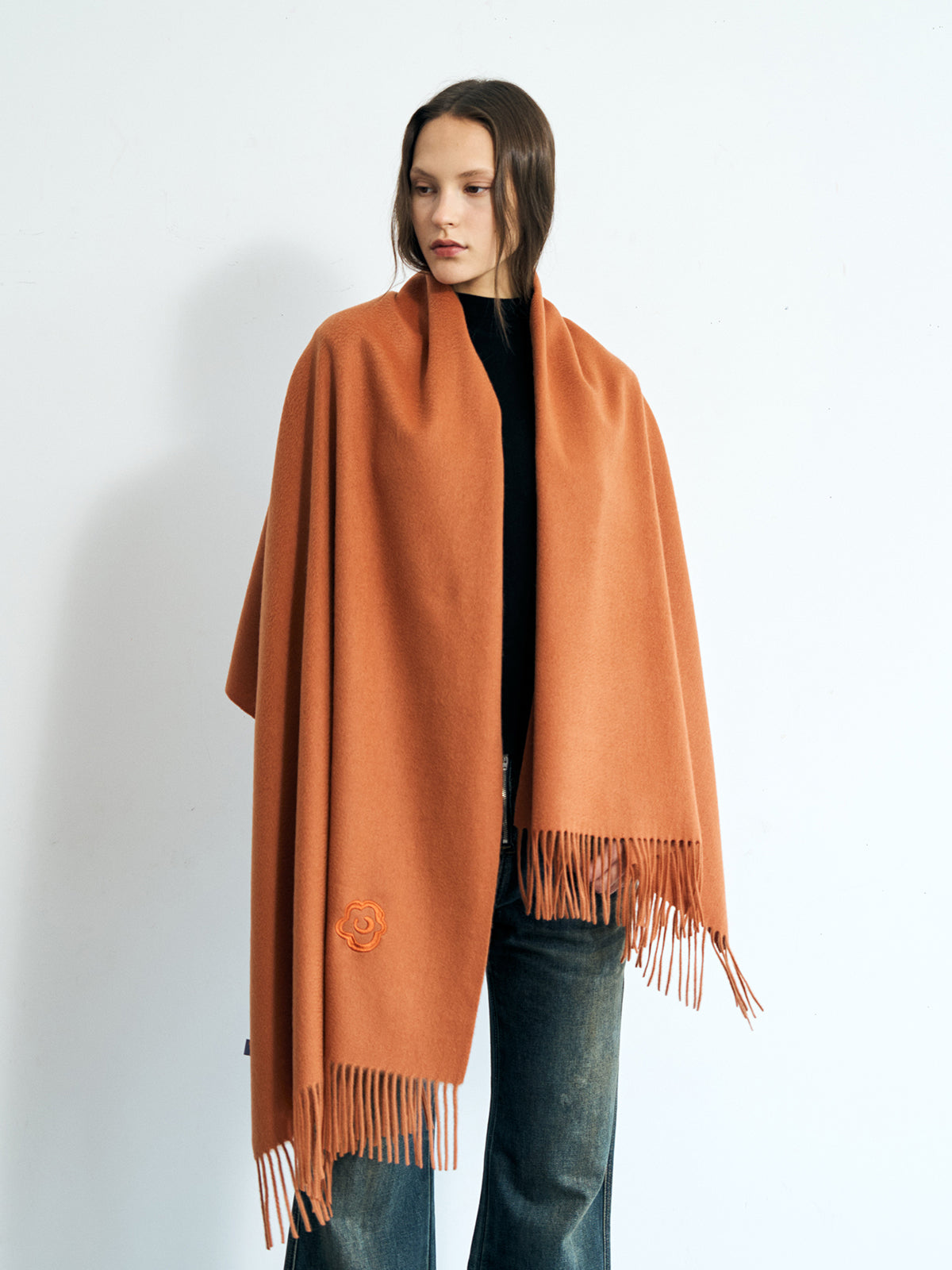 "The Big Shawl" Oversized Cashmere Wrap - Caramel - LOST PATTERN Cashmere