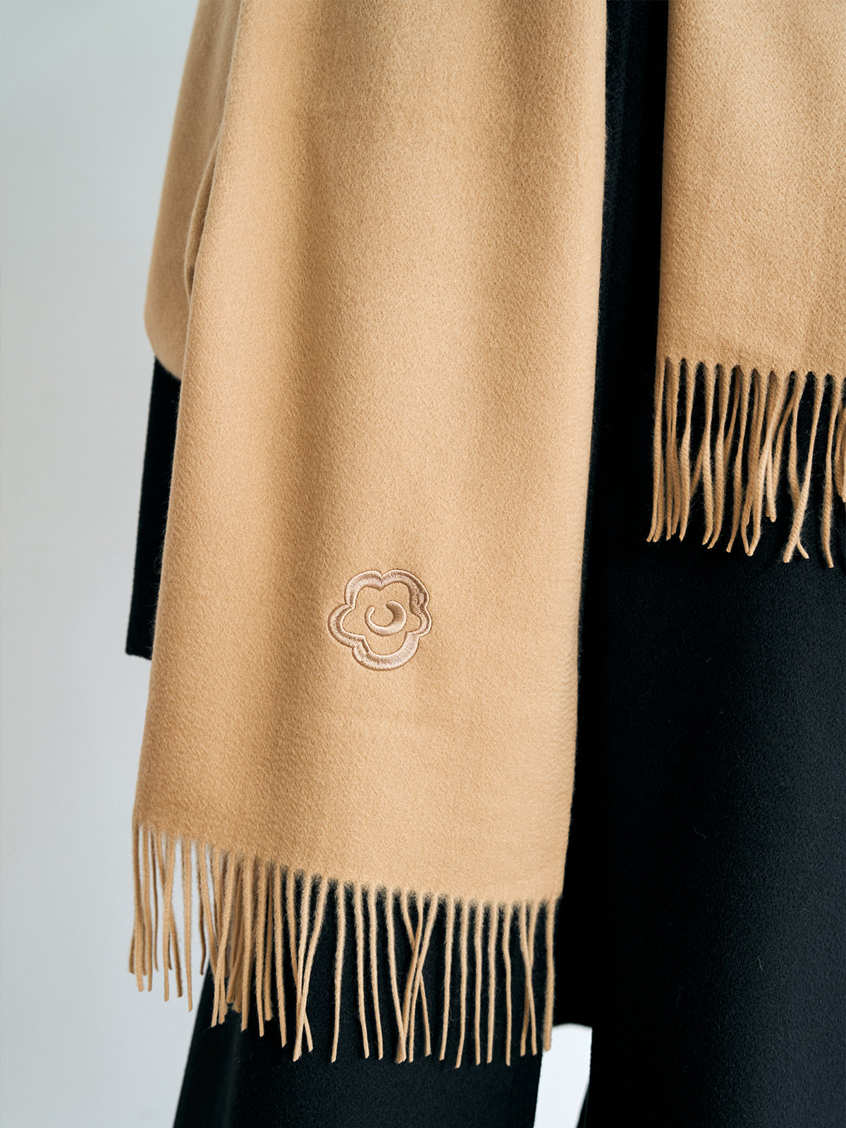 "The Big Shawl" Oversized Cashmere Wrap - Light Tan - LOST PATTERN Cashmere