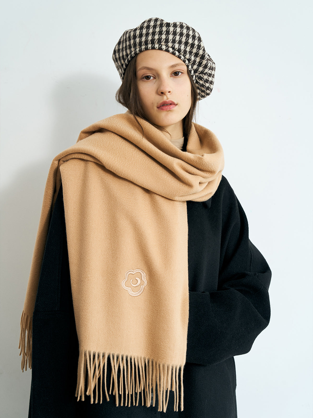 "The Big Shawl" Oversized Cashmere Wrap - Light Tan - LOST PATTERN Cashmere