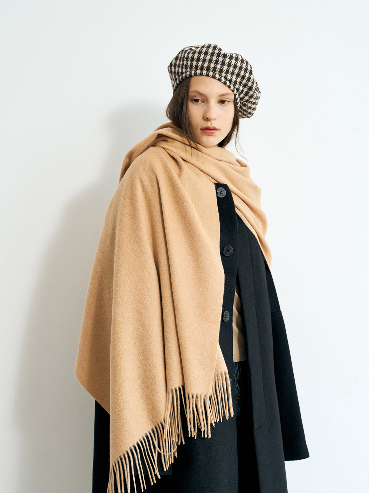 "The Big Shawl" Oversized Cashmere Wrap - Light Tan - LOST PATTERN Cashmere