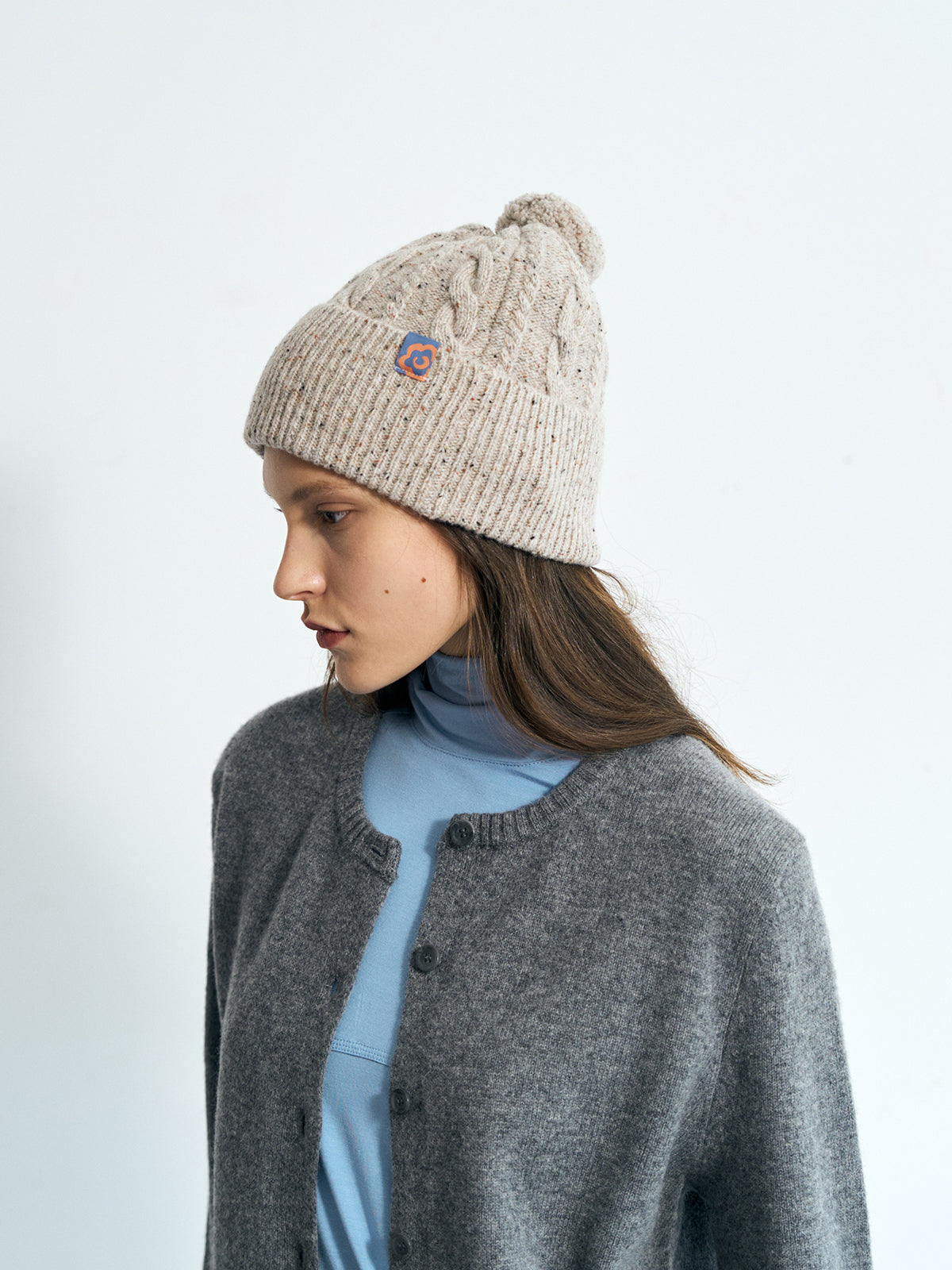 "Pom Pom" Cable Knit Wool Beanie - Silver Grey - LOST PATTERN Cashmere