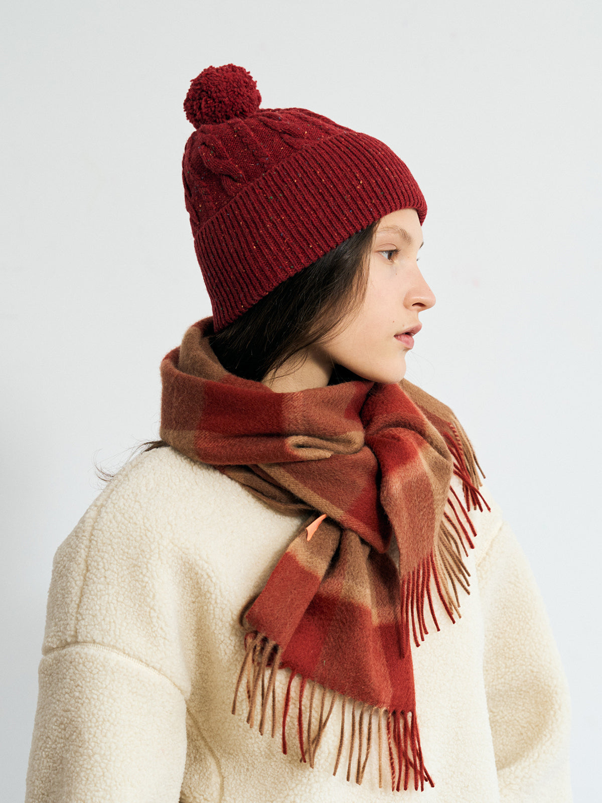"Pom Pom" Cable Knit Wool Beanie Hat - Wine Red - LOST PATTERN Cashmere