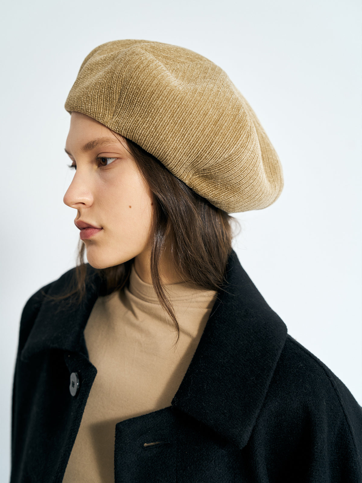 "Velvet Cloud" Beret Hat - Ecru - LOST PATTERN Cashmere