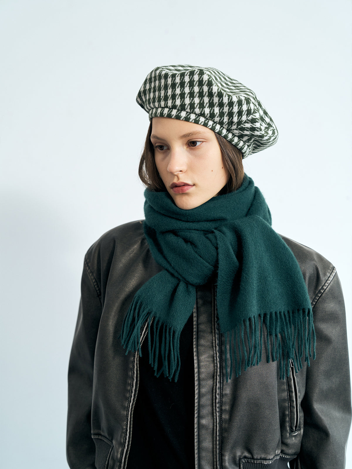 "Houndstooth" Beret Hat - Green - LOST PATTERN Cashmere