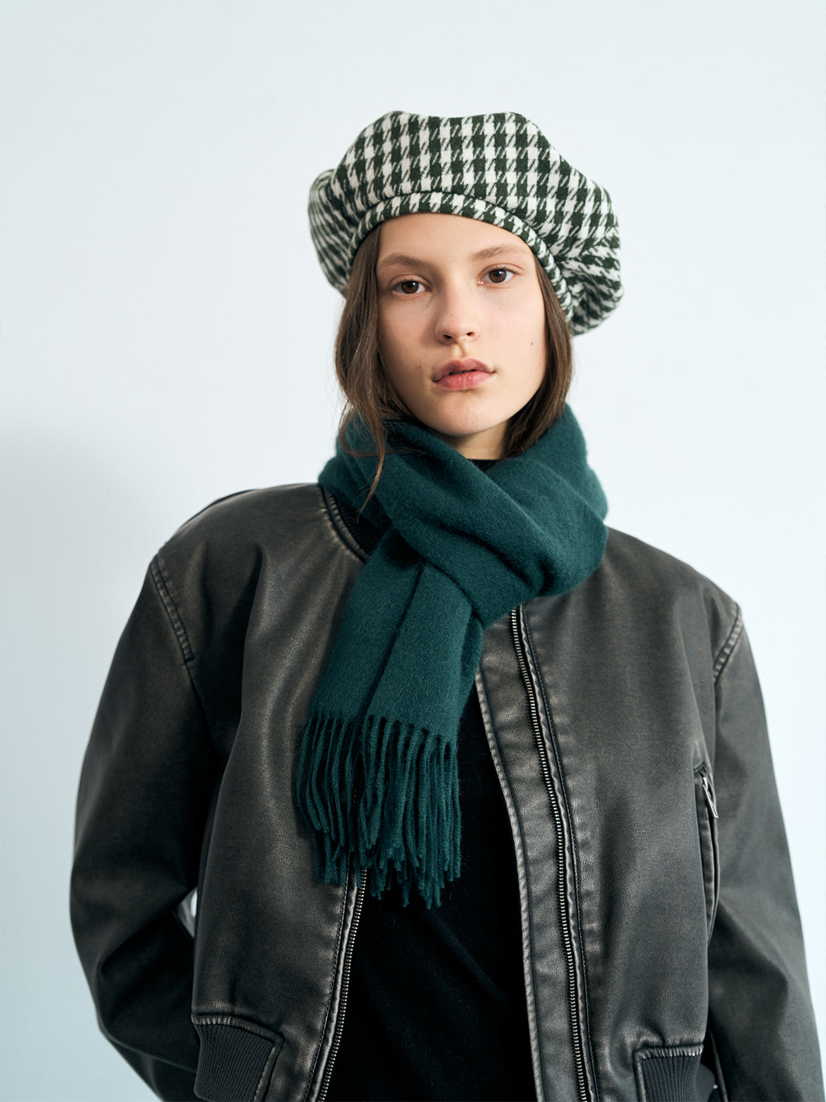 "Houndstooth" Beret Hat - Green - LOST PATTERN Cashmere