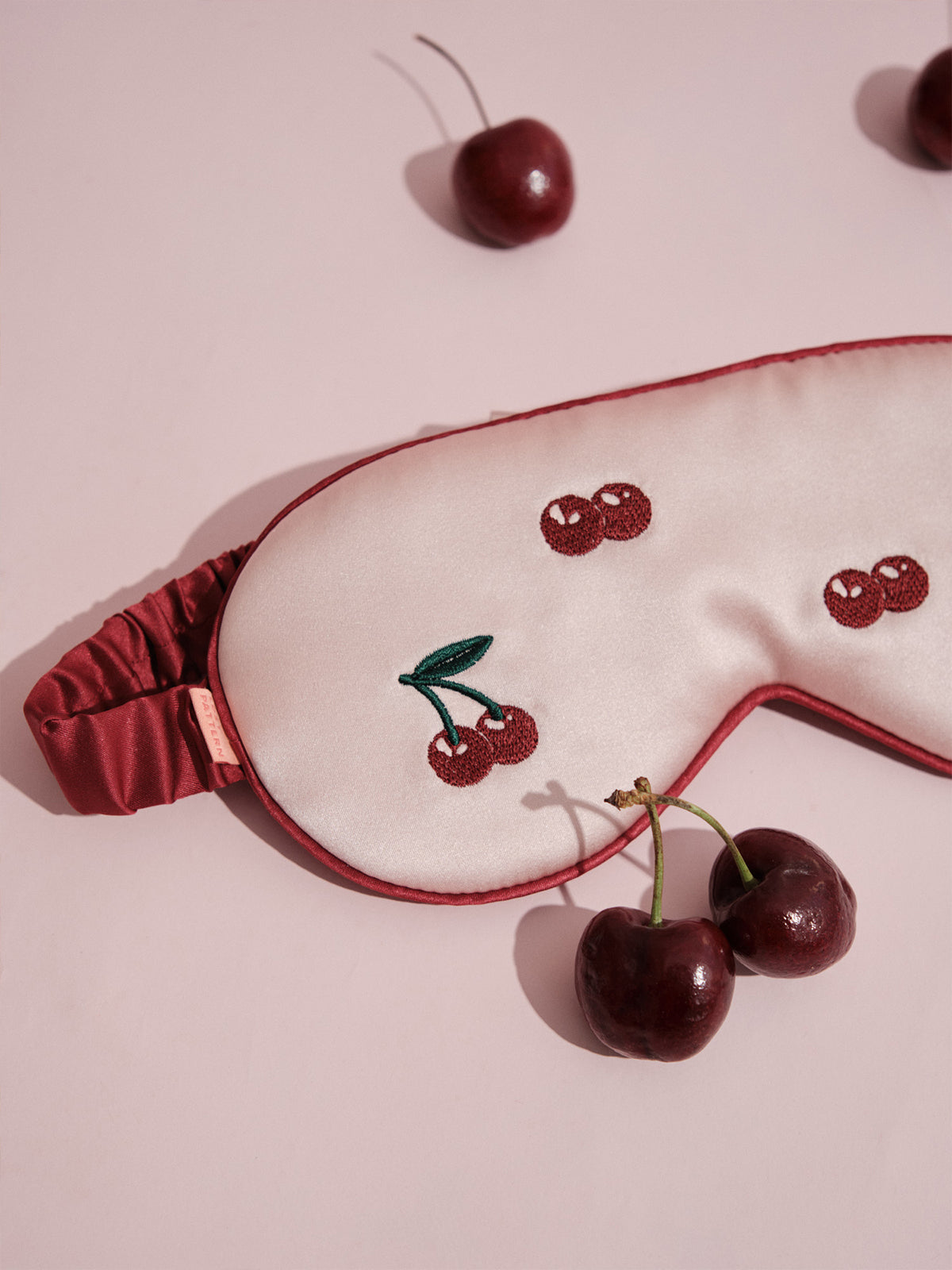 "Lost Cherries" Silk Sleep Eye Mask - LOST PATTERN Eye Masks