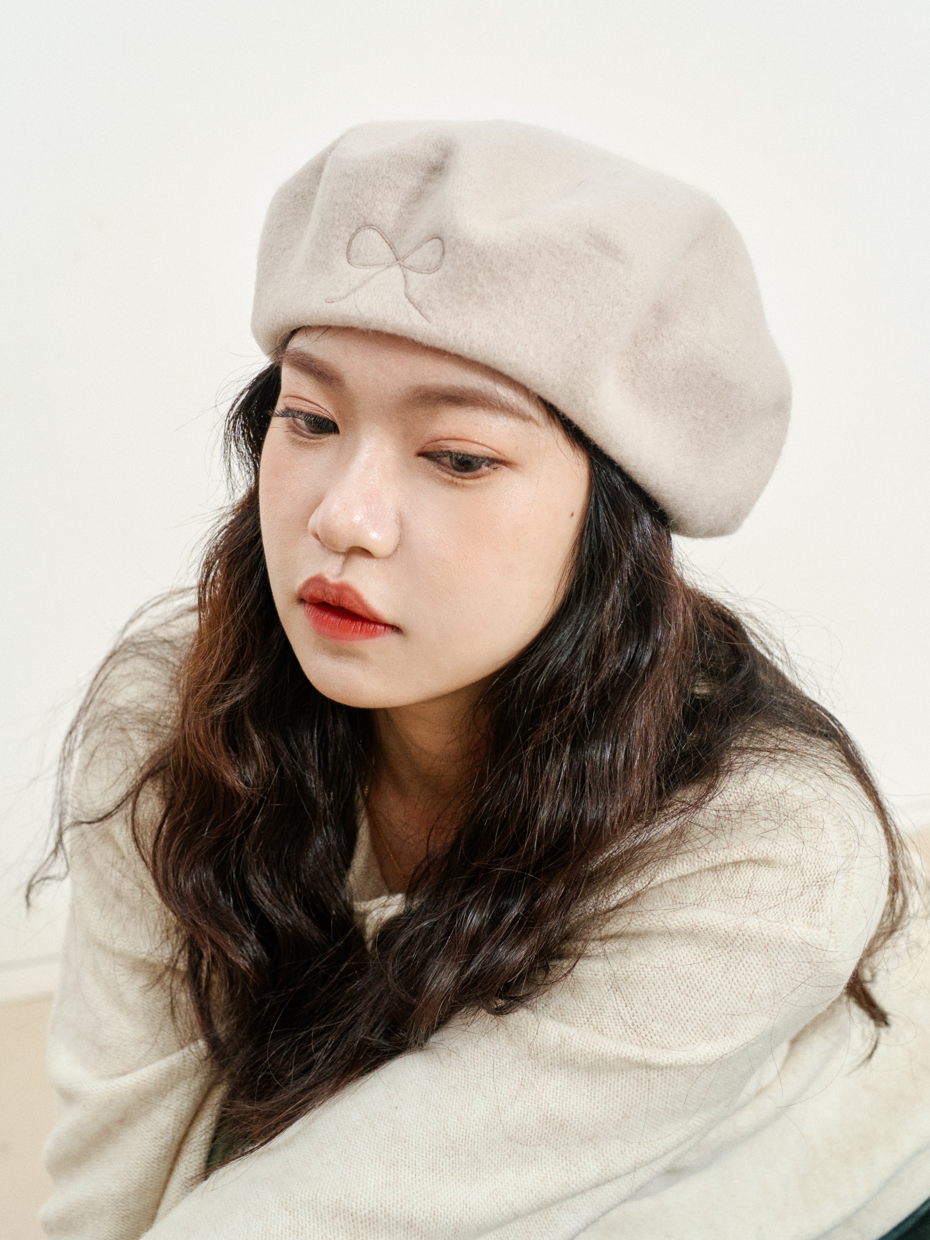 "Bon Chic" Wool Beret - Beige