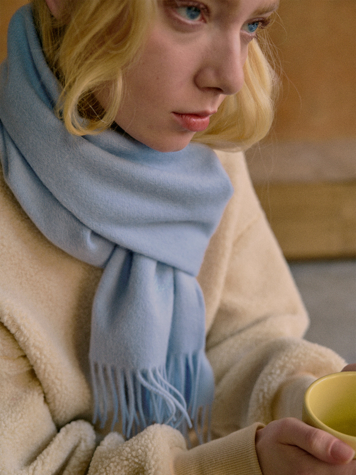 "Lost in Warmth" Classic Cashmere Scarf - Light Blue