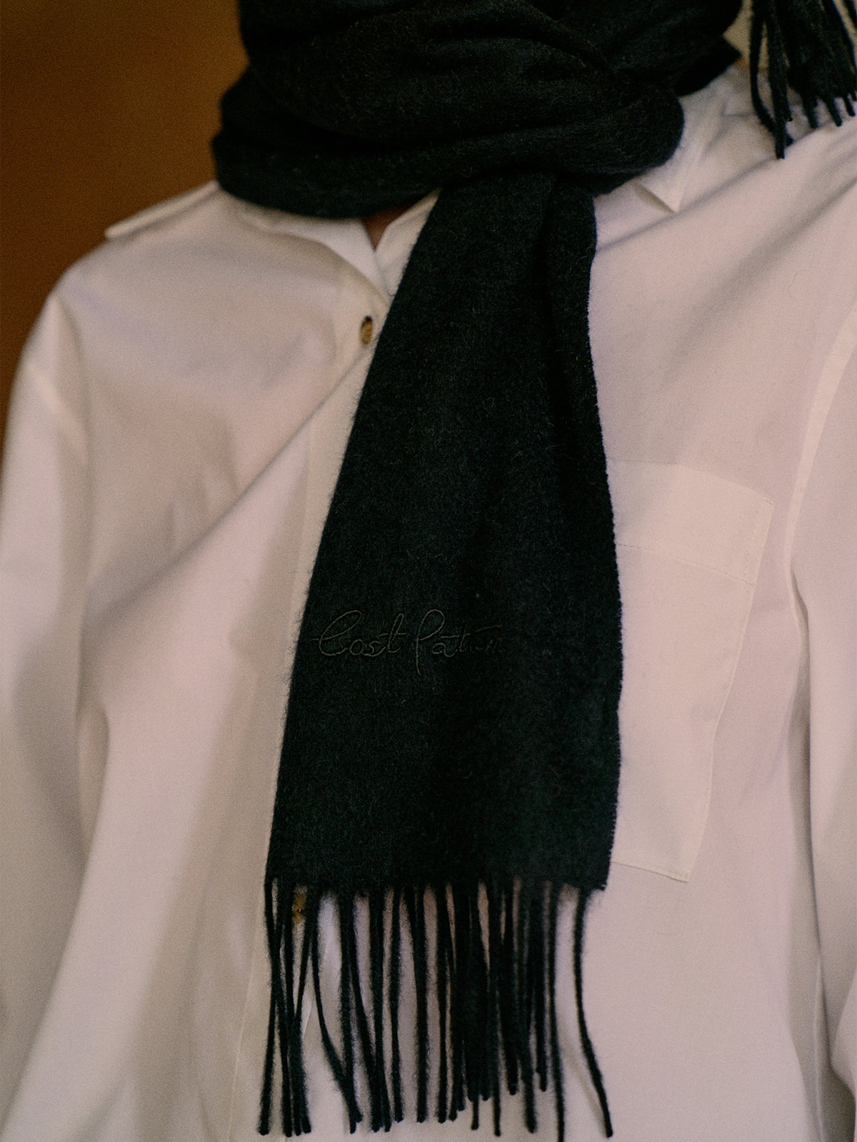 "Lost in Warmth" Classic Cashmere Scarf - Black - Black - LOST PATTERN Cashmere