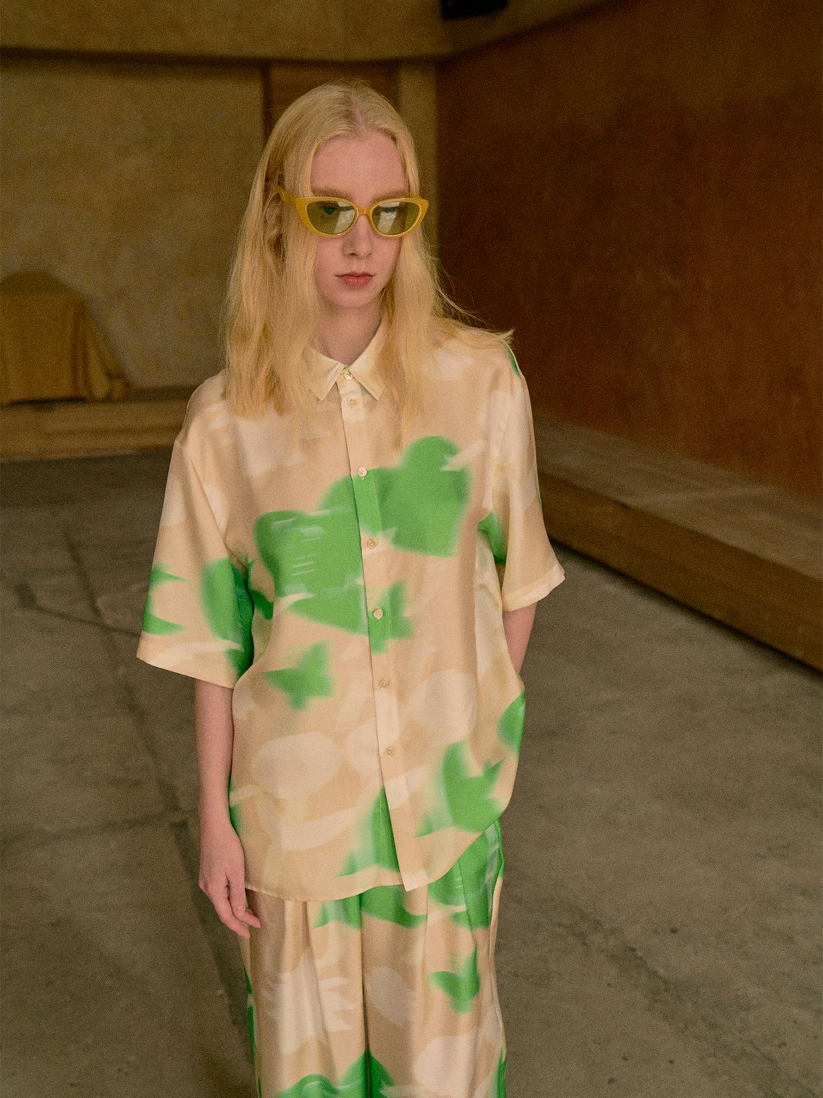 "Frida's Dream " Oversized Silk Shirt - Green & Cream