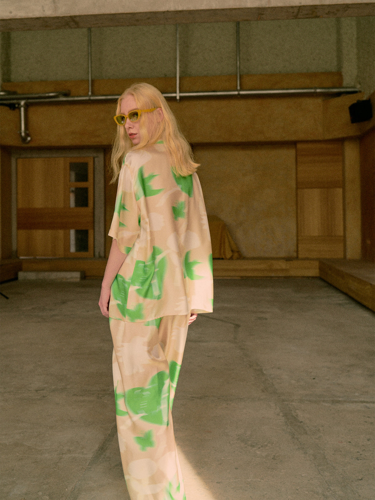 "Frida's Dream " Oversized Silk Shirt - Green & Cream