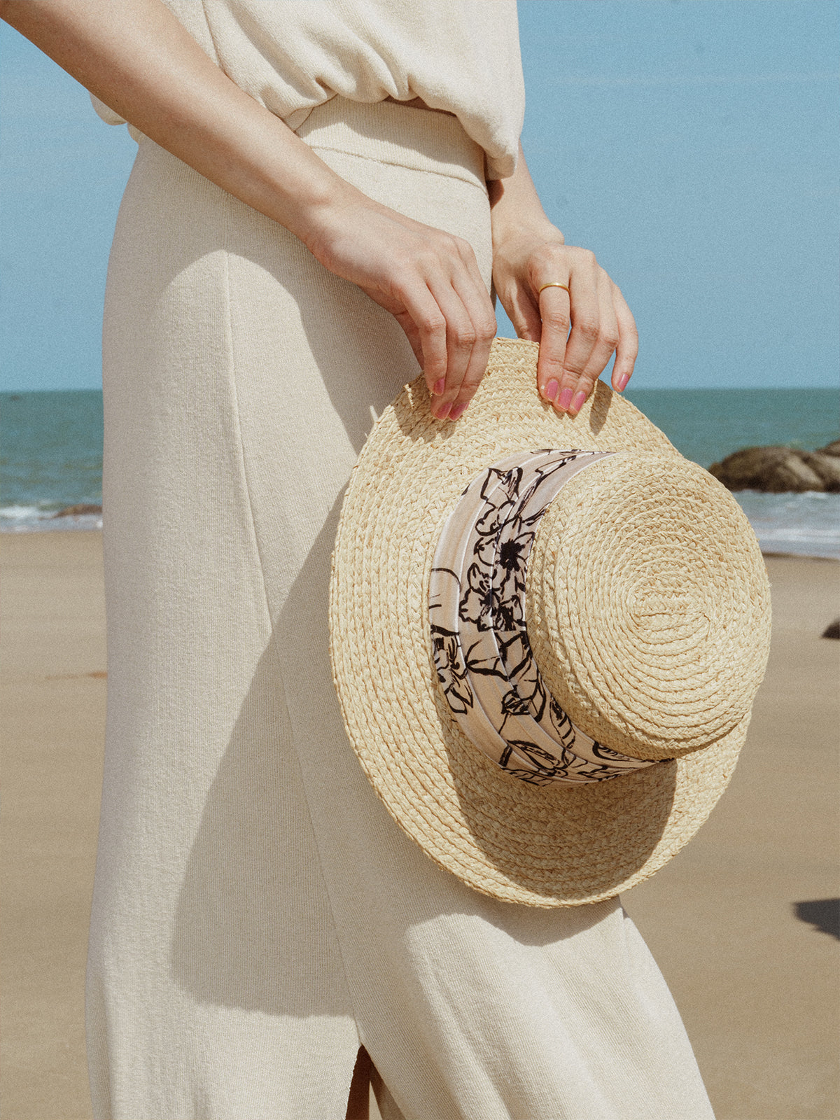 "La Isla" Straw Hat with Ribbon Band - Cream - LOST PATTERN Hats