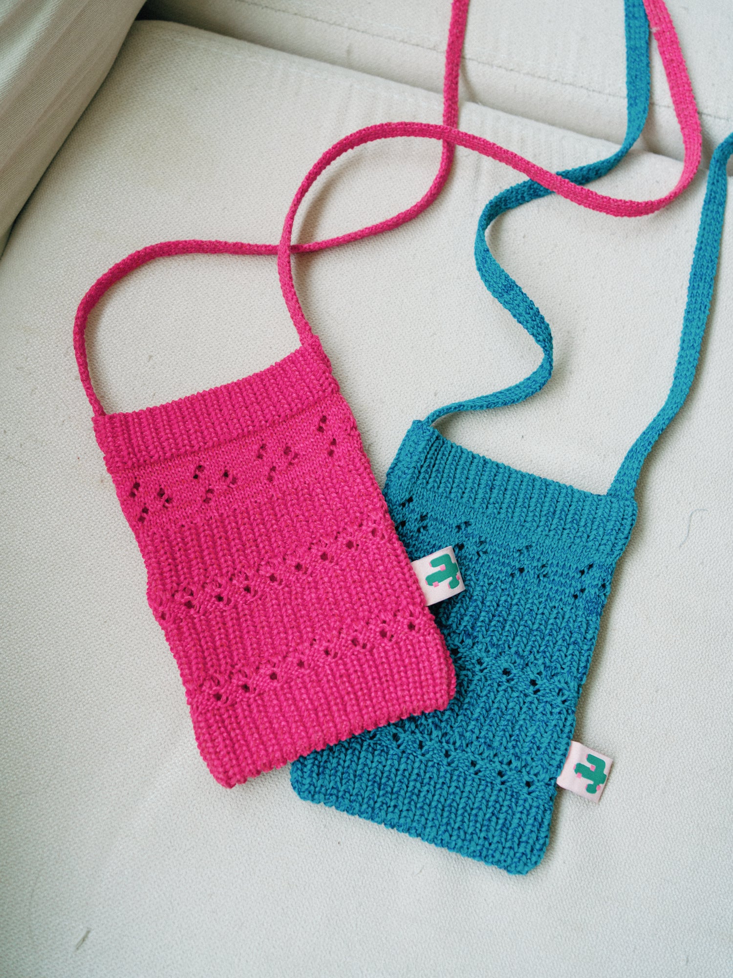 "Cactus" Crochet Crossbody Phone Bag - Turquoise